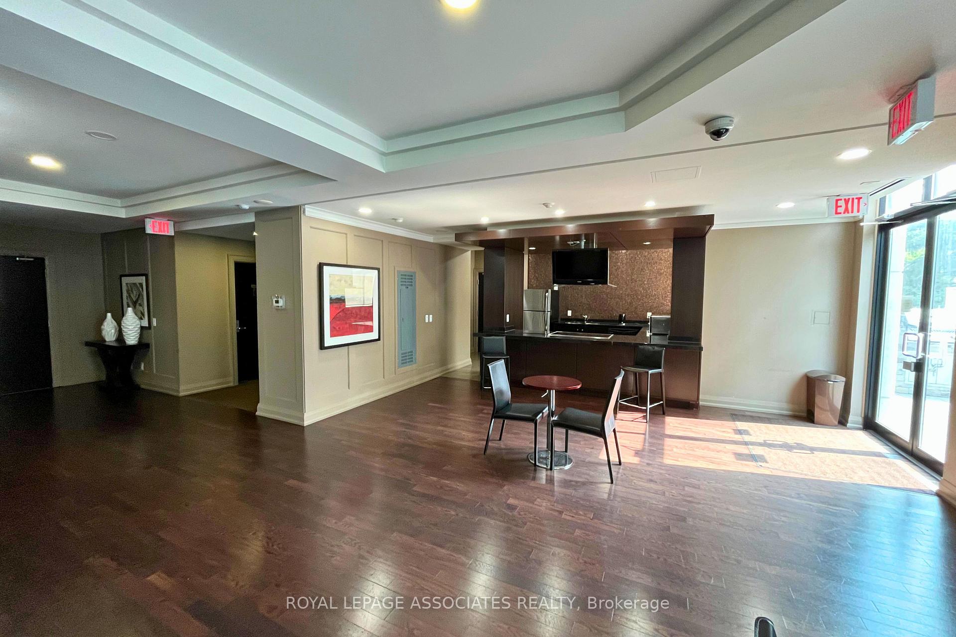 Photo 22 of Unit 101, 111 Upper Duke Crescent, Markham, Unionville — HOMEH