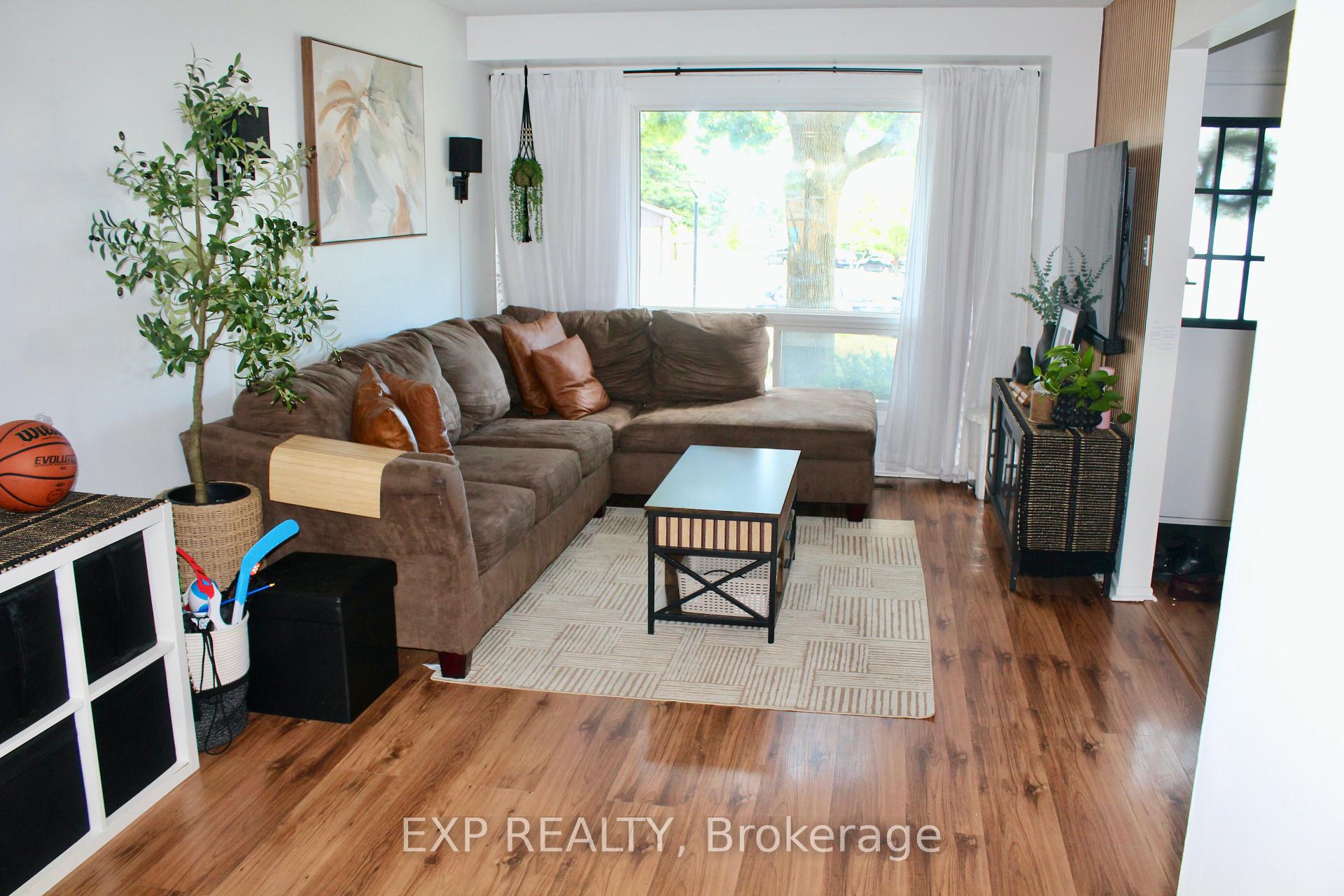 Photo 4 of Unit 66, 611 Galahad Drive, Oshawa, Eastdale — HOMEH