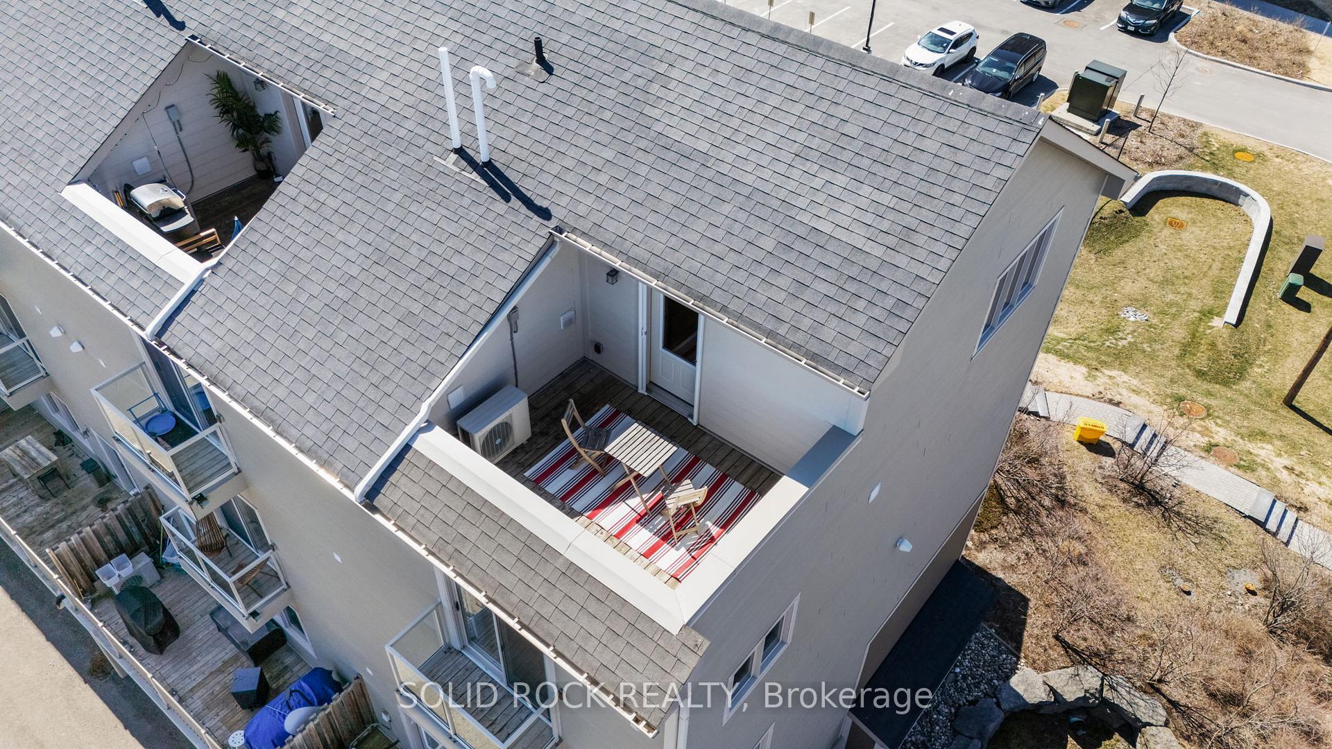 Photo 6 of 22 Meach Private, Ottawa, Stittsville (South) — HOMEH