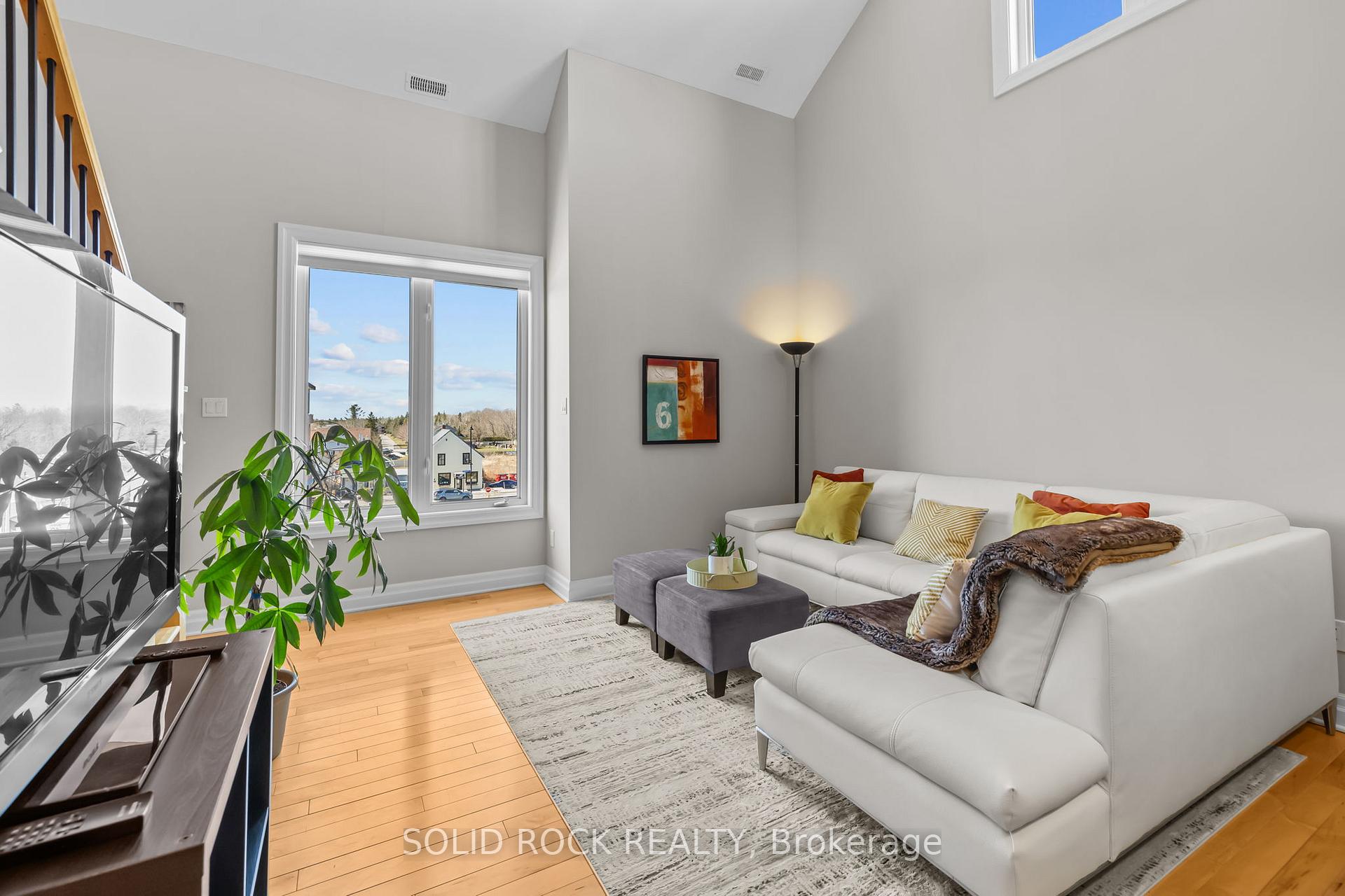 Photo 12 of 22 Meach Private, Ottawa, Stittsville (South) — HOMEH