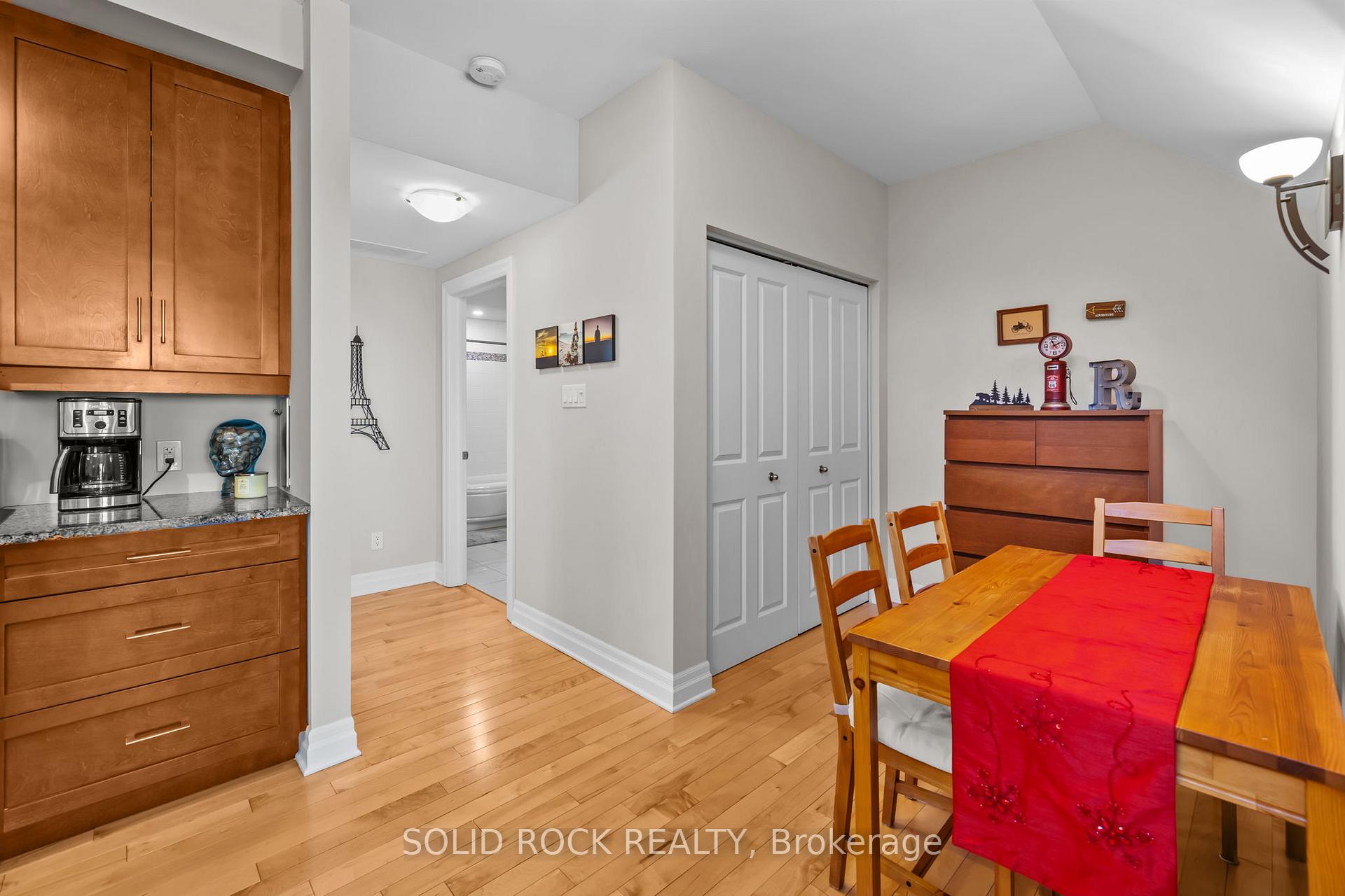Photo 17 of 22 Meach Private, Ottawa, Stittsville (South) — HOMEH