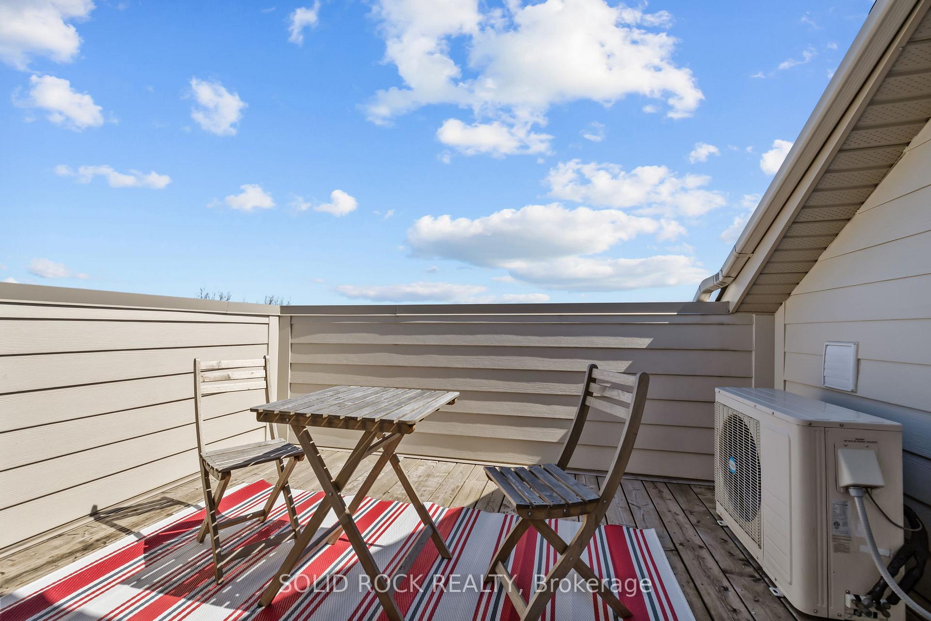 Photo 23 of 22 Meach Private, Ottawa, Stittsville (South) — HOMEH