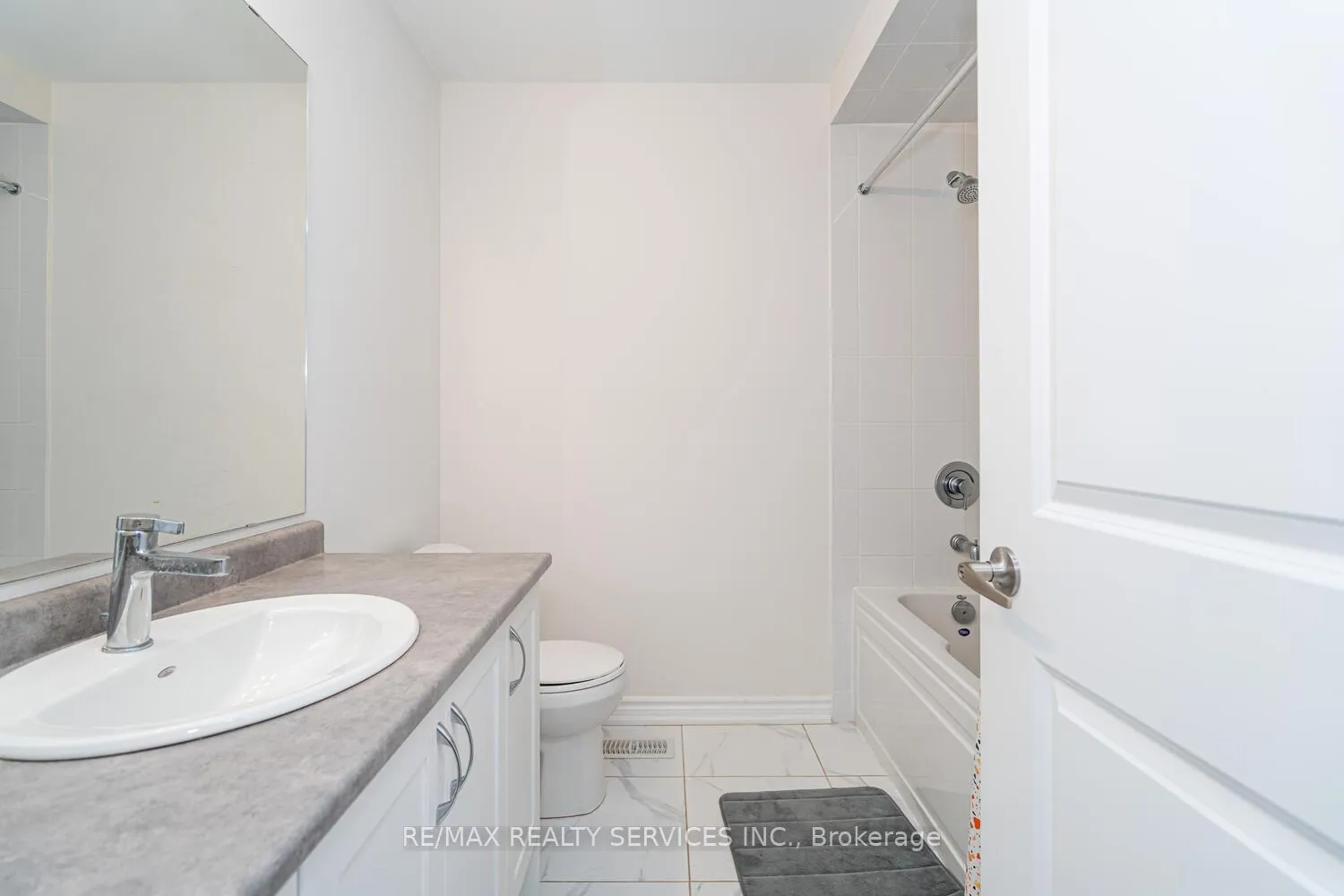 Photo 27 of 2 Blaney Street, Brant, South Dumfries — HOMEH