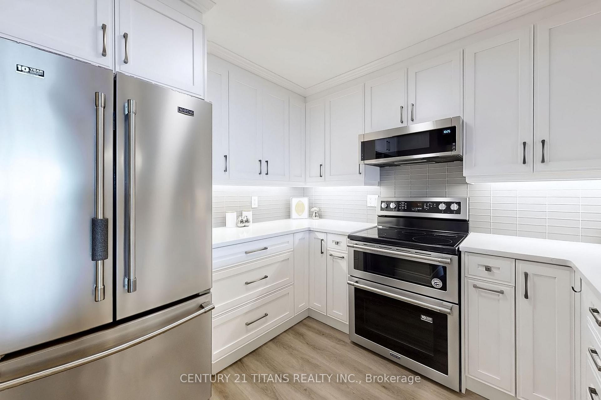 Photo 10 of Unit 516, 1890 Valley Farm Road, Pickering, Town Centre — HOMEH