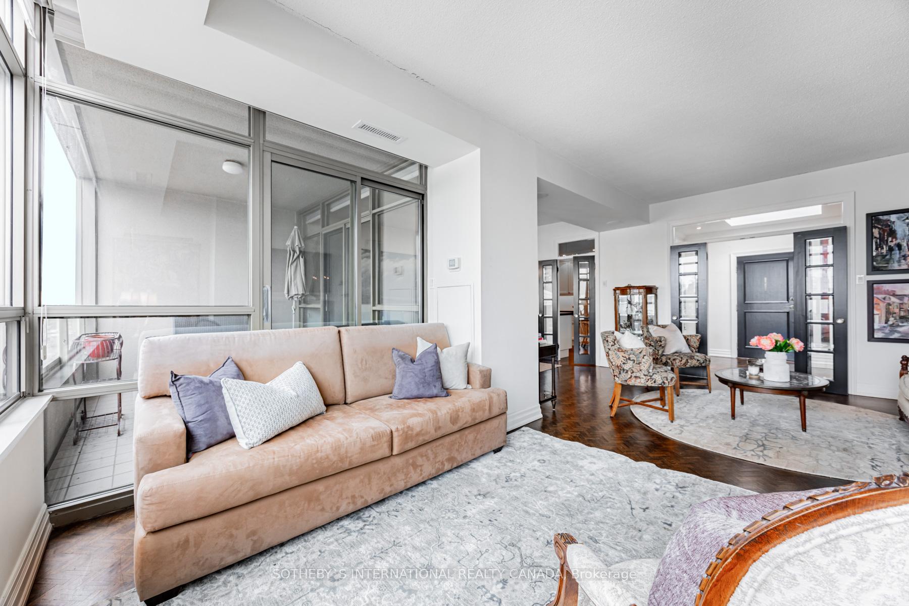 Photo 12 of Unit PH7, 18 Lower Village Gate, Toronto, Forest Hill South — HOMEH