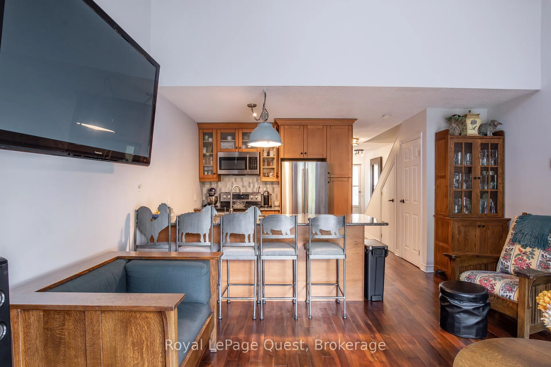 Photo 10 of Unit 8, 81 Laguna Parkway, Ramara, Rural Ramara — HOMEH