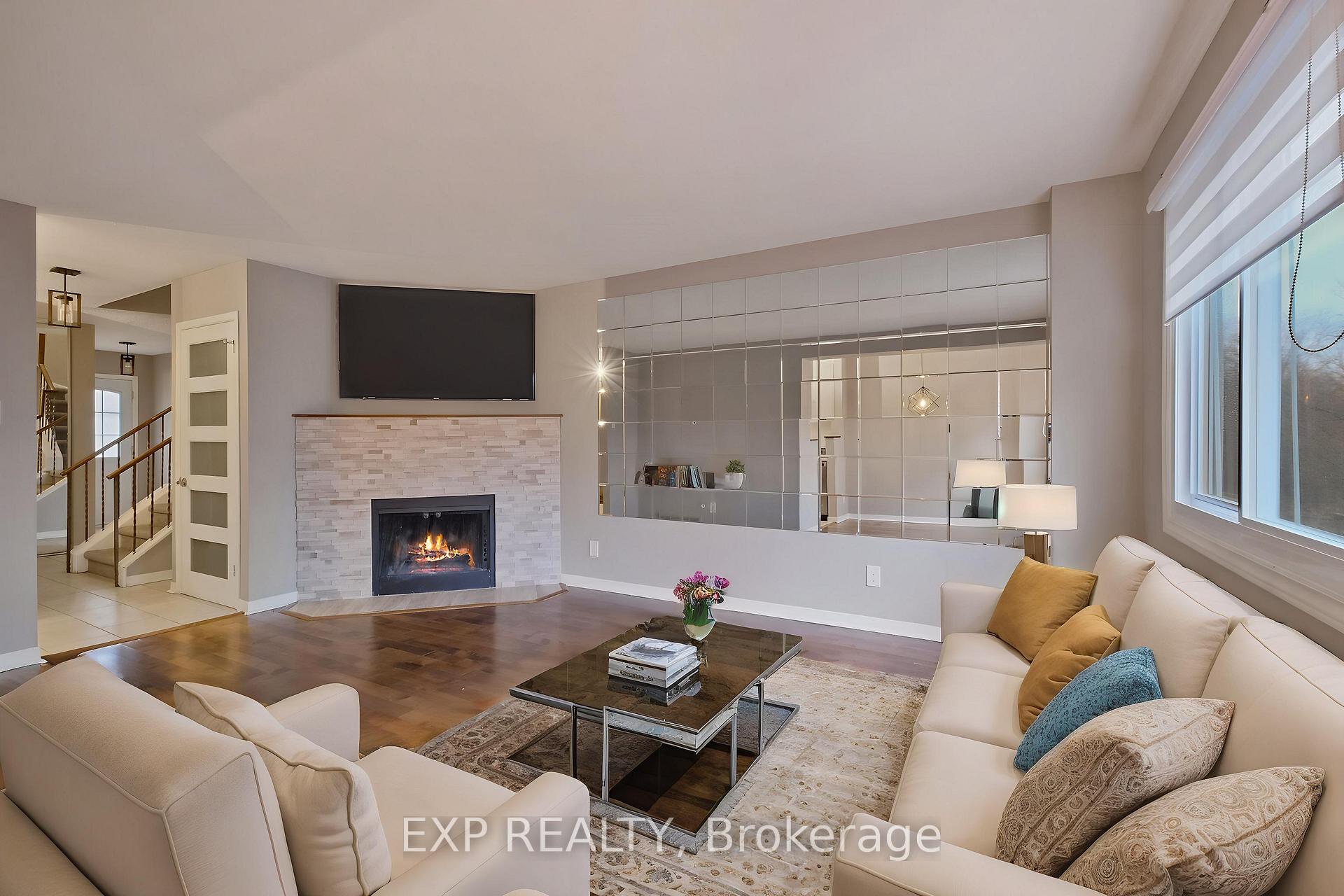 Photo 2 of 2133 Orient Park Drive, Ottawa, Blackburn Hamlet (South) — HOMEH