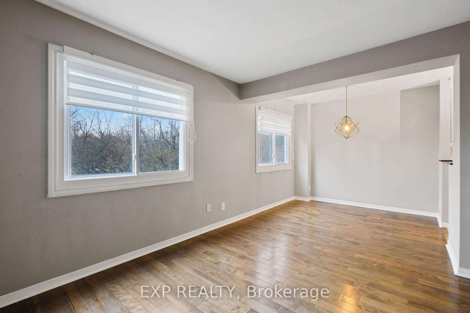 Photo 5 of 2133 Orient Park Drive, Ottawa, Blackburn Hamlet (South) — HOMEH