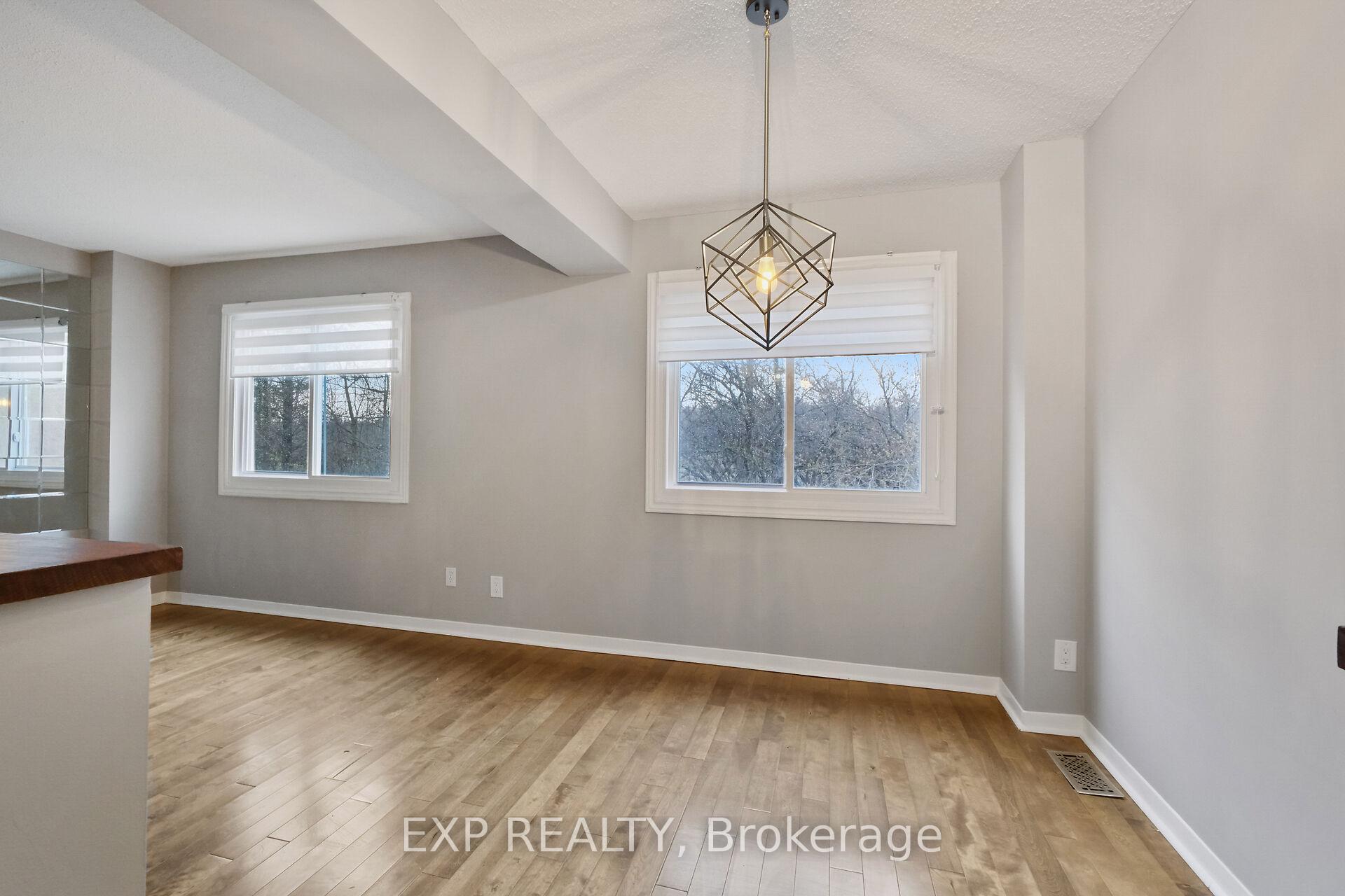Photo 8 of 2133 Orient Park Drive, Ottawa, Blackburn Hamlet (South) — HOMEH