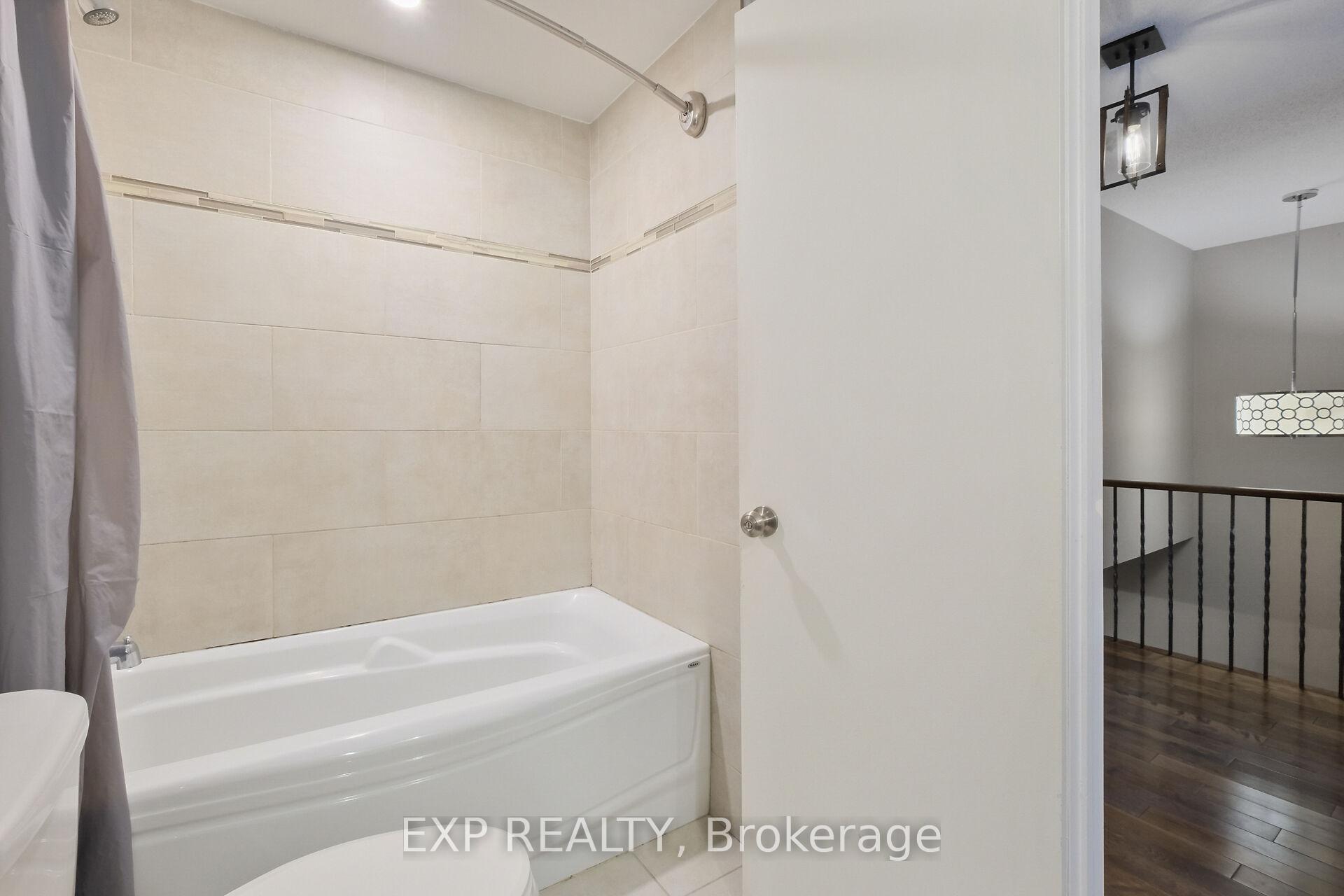 Photo 20 of 2133 Orient Park Drive, Ottawa, Blackburn Hamlet (South) — HOMEH