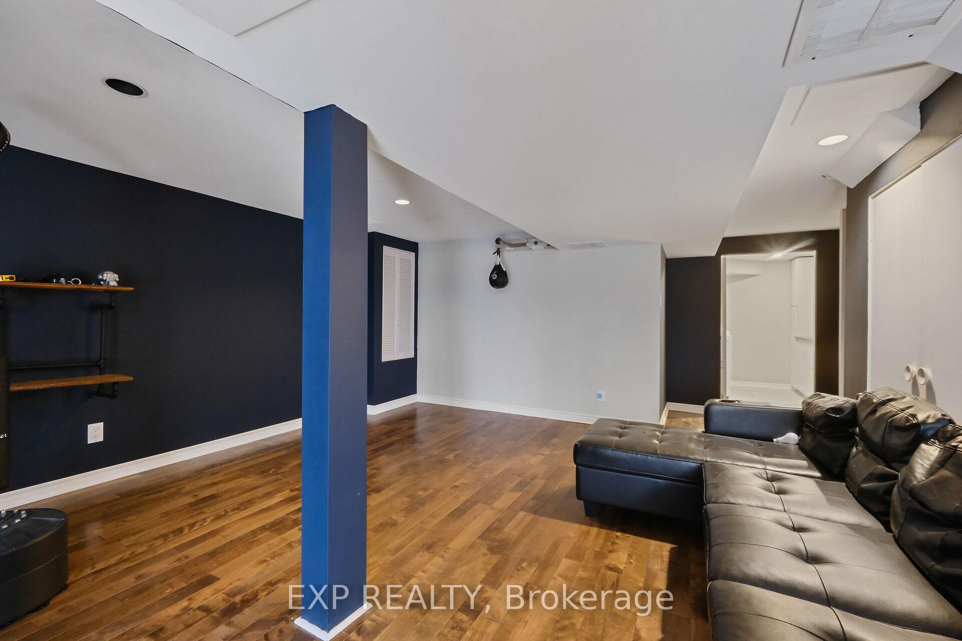 Photo 22 of 2133 Orient Park Drive, Ottawa, Blackburn Hamlet (South) — HOMEH