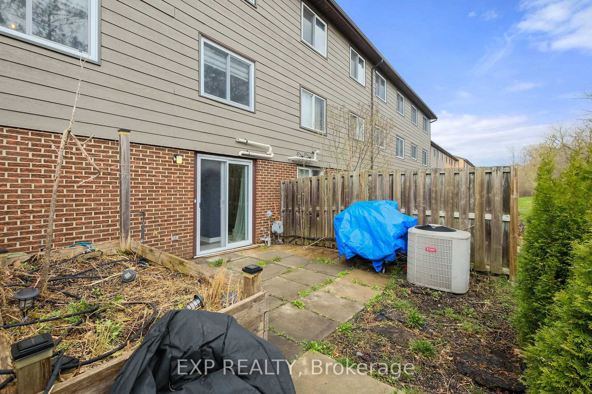 Photo 26 of 2133 Orient Park Drive, Ottawa, Blackburn Hamlet (South) — HOMEH