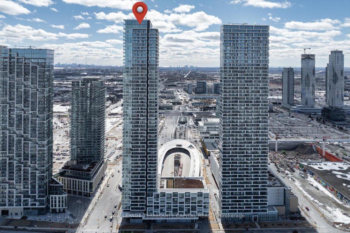 Photo 3 of Unit 1110, 950 Portage Parkway, Vaughan, Vaughan Corporate Centre — HOMEH