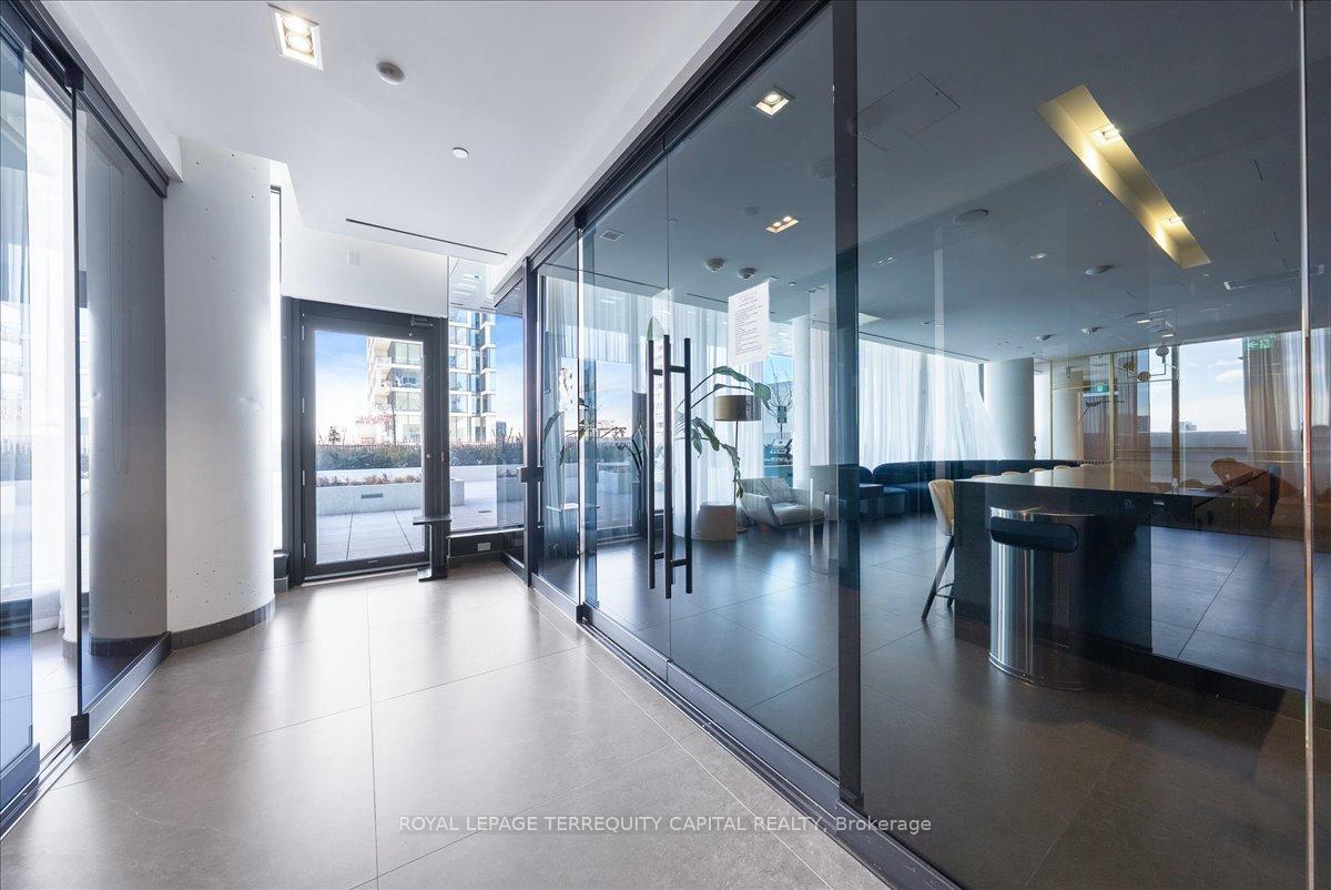 Photo 8 of Unit 1110, 950 Portage Parkway, Vaughan, Vaughan Corporate Centre — HOMEH
