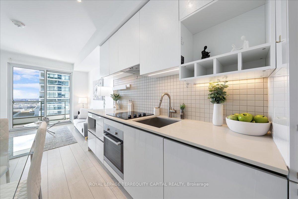Photo 24 of Unit 1110, 950 Portage Parkway, Vaughan, Vaughan Corporate Centre — HOMEH
