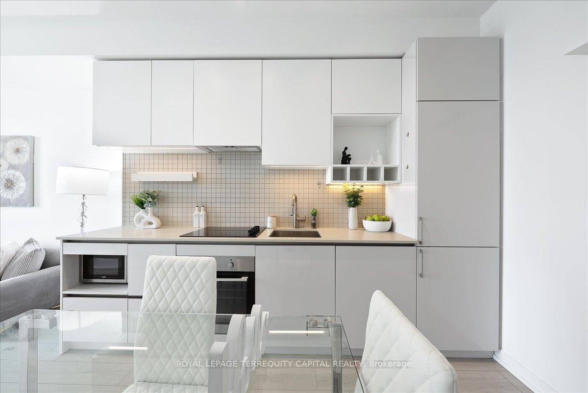 Photo 25 of Unit 1110, 950 Portage Parkway, Vaughan, Vaughan Corporate Centre — HOMEH