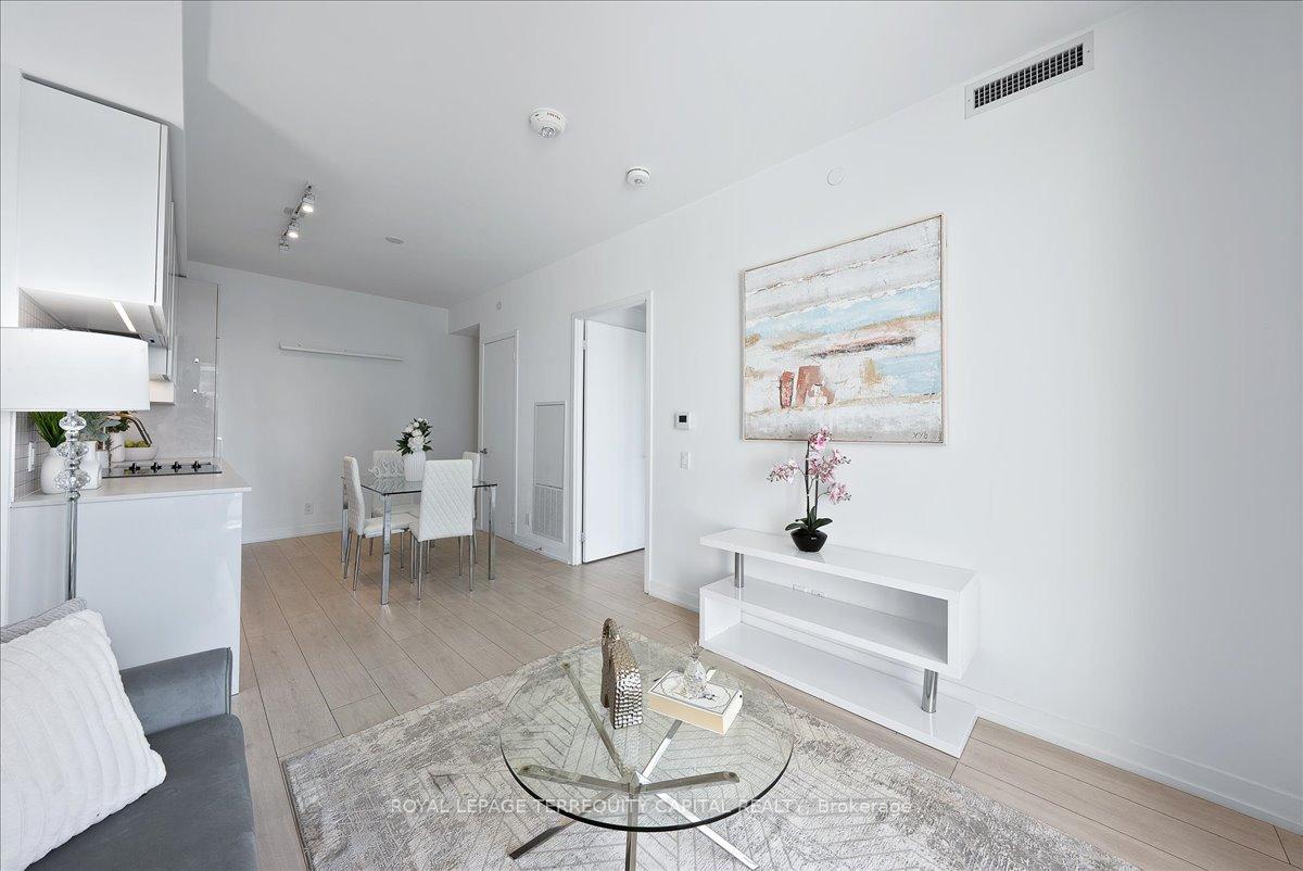 Photo 30 of Unit 1110, 950 Portage Parkway, Vaughan, Vaughan Corporate Centre — HOMEH