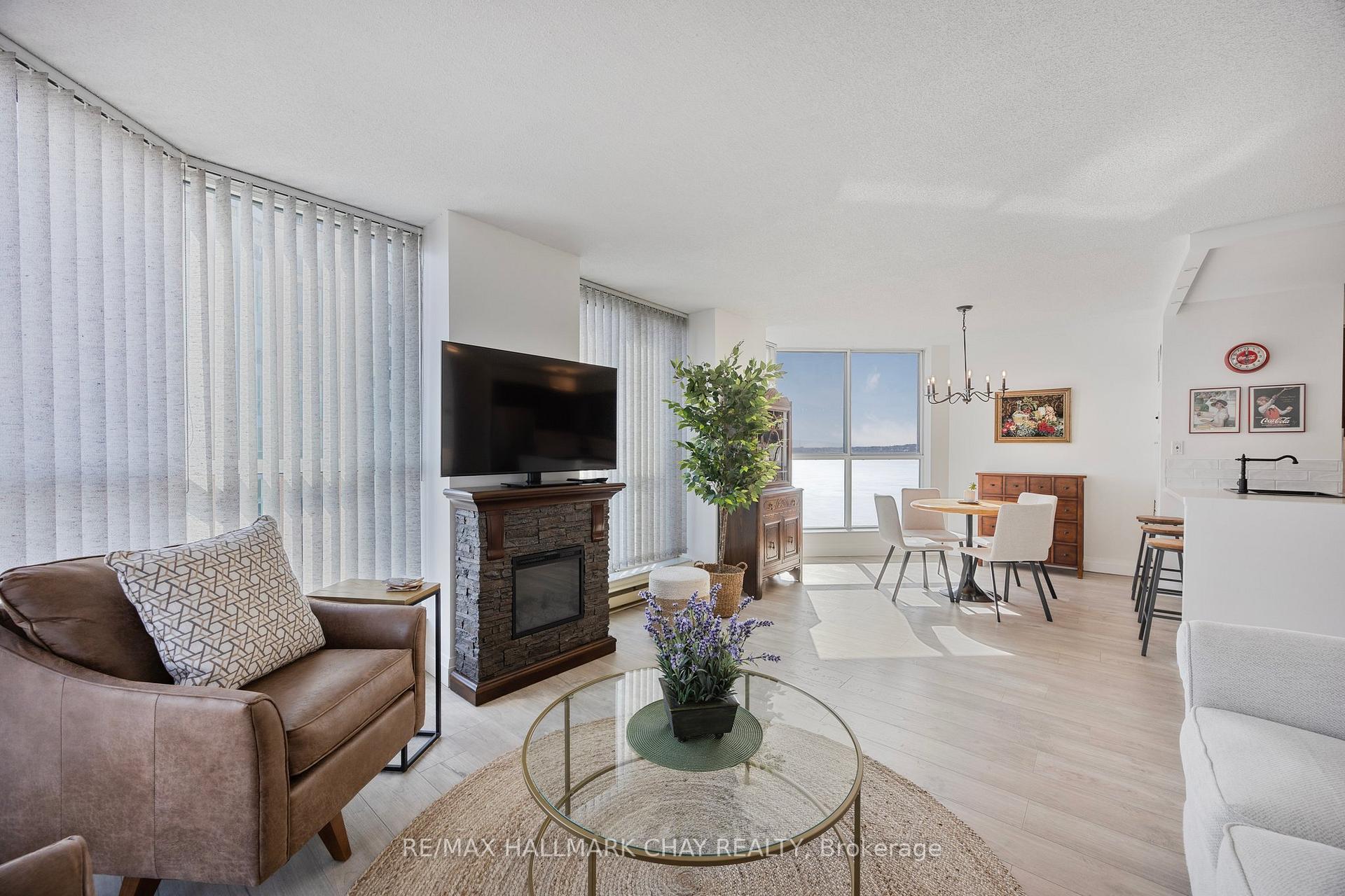 Photo 17 of Unit 811, 140 Dunlop Street E, Barrie, City Centre — HOMEH