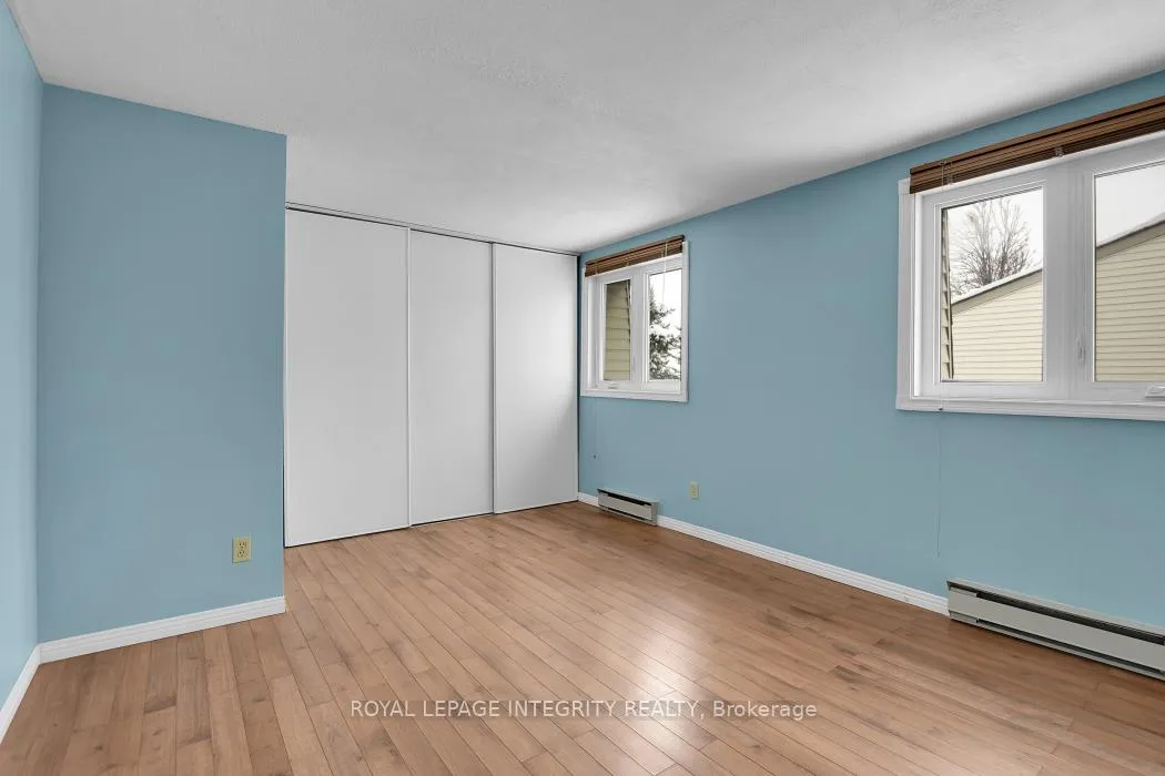 Photo 13 of 1312 Alness Court, Ottawa, Pineview — HOMEH