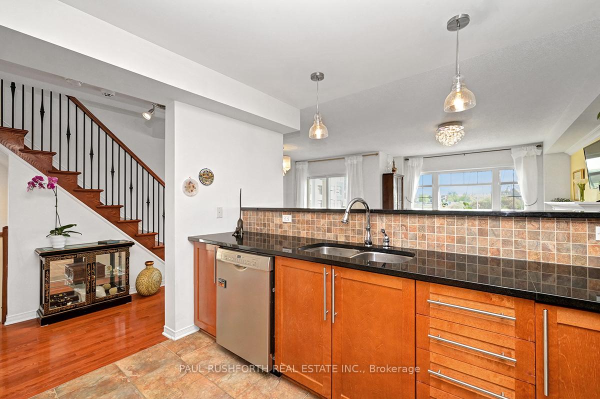 Photo 14 of 157 Corinth Private, Ottawa, Merivale Industrial Park/Citiplace — HOMEH