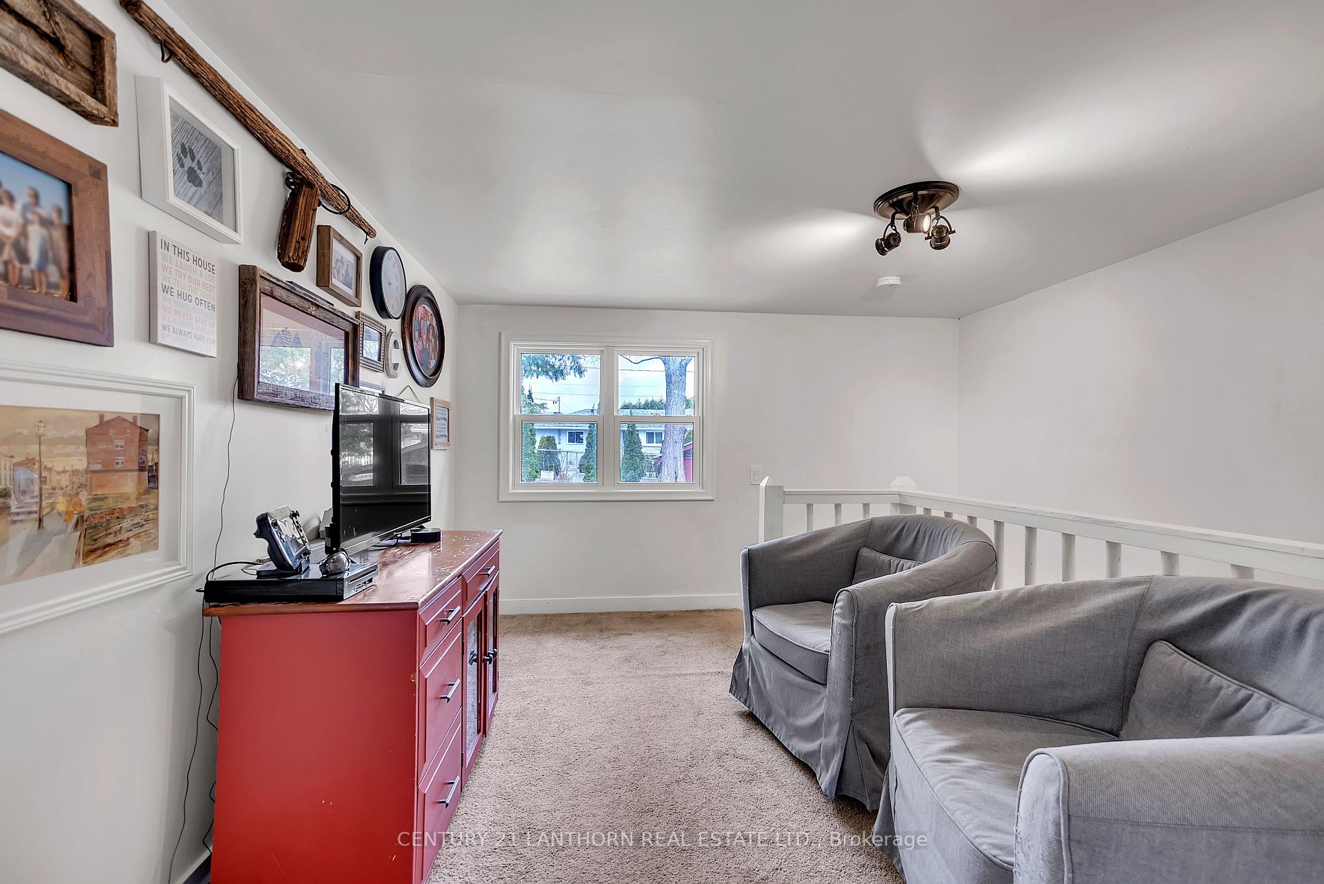 Photo 10 of 93 Young Street, Brighton — HOMEH