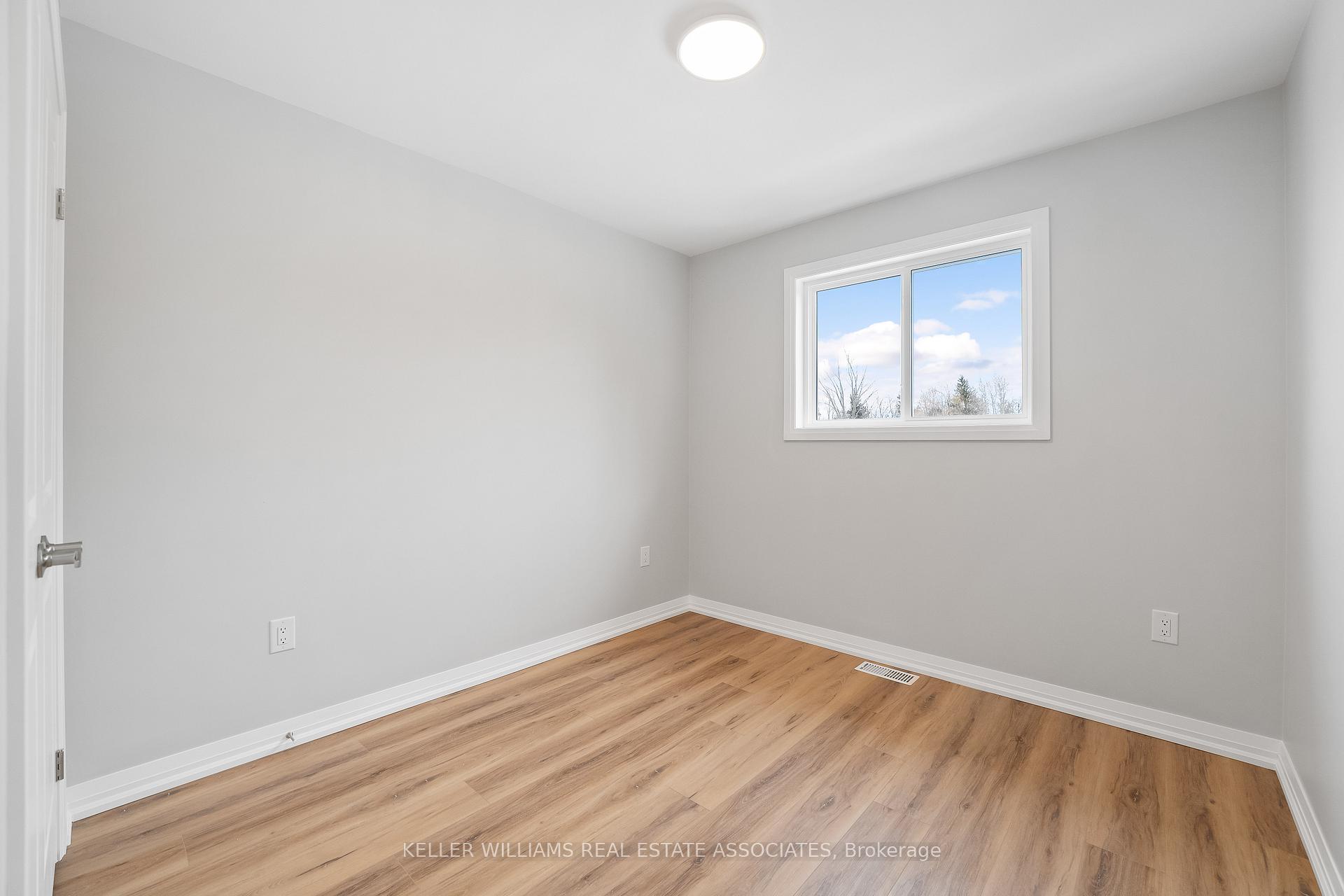 Photo 24 of Unit 6, 100 Welland Road, Pelham, Fonthill — HOMEH