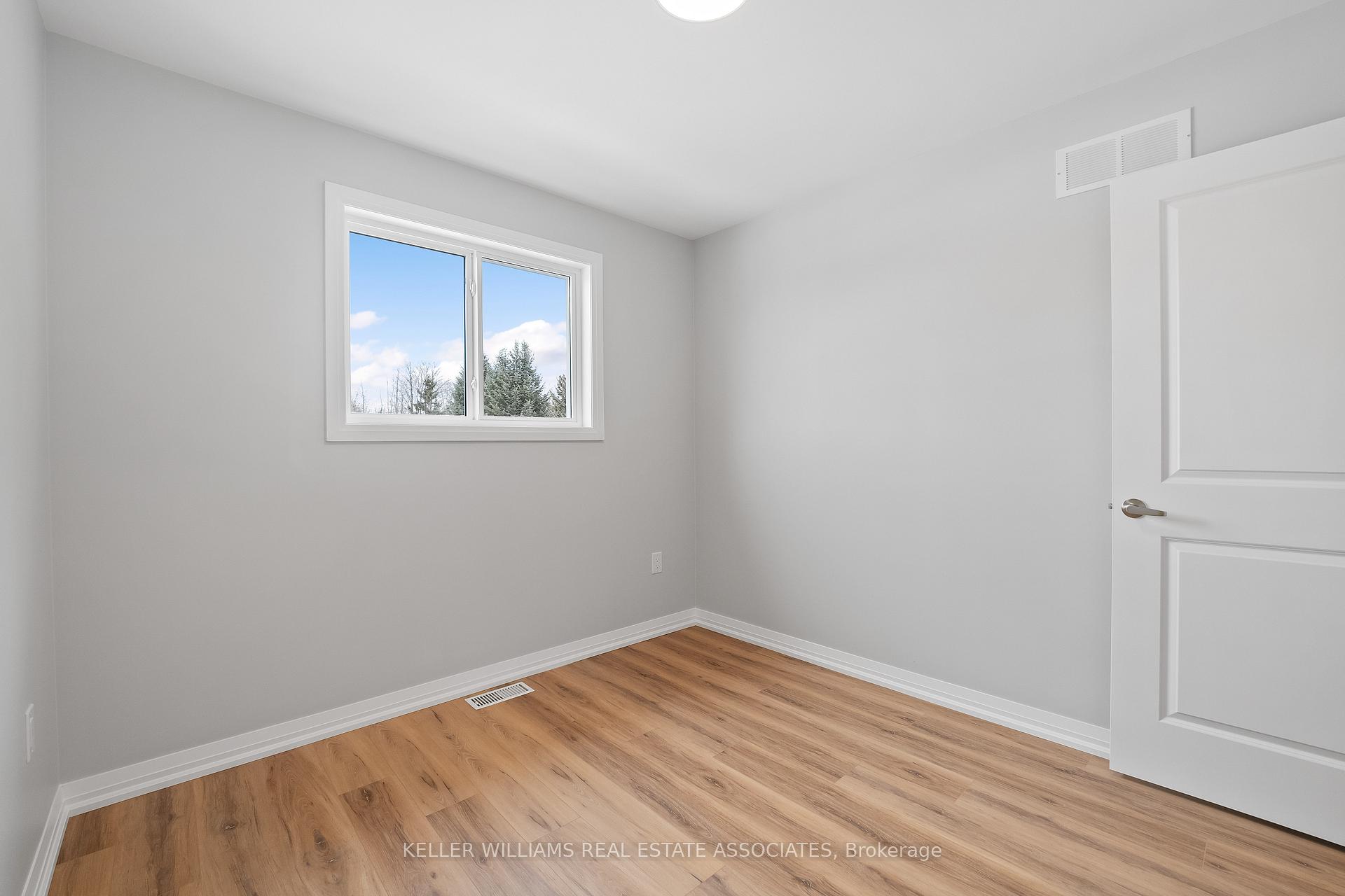 Photo 25 of Unit 6, 100 Welland Road, Pelham, Fonthill — HOMEH