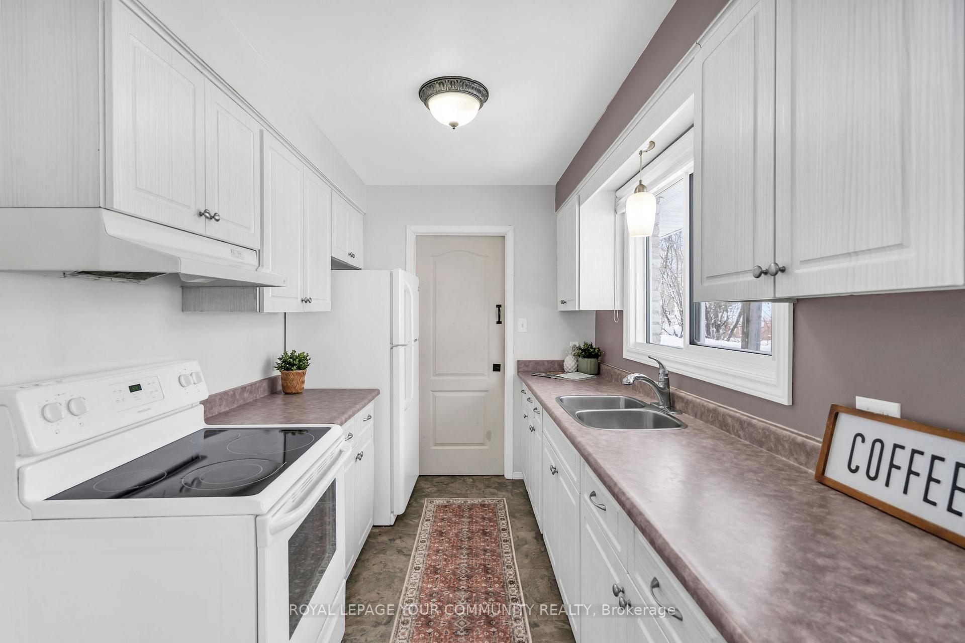 Photo 14 of 133 Park Street, Brock, Cannington — HOMEH