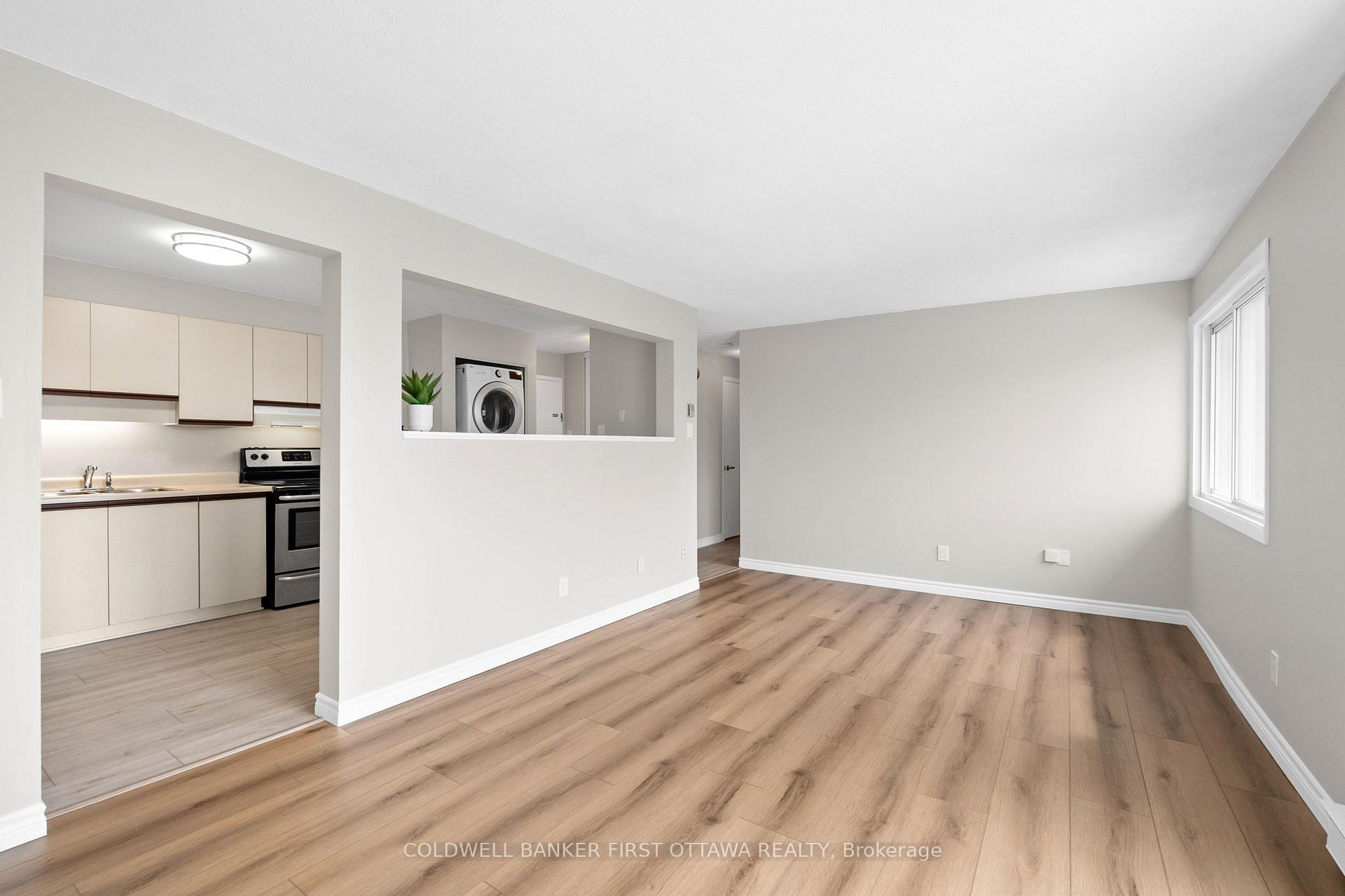 Photo 15 of Unit 400, 216 Viewmount Drive, Ottawa, Borden Farm/Stewart Farm/Carleton Heights/Parkwood Hills — HOMEH
