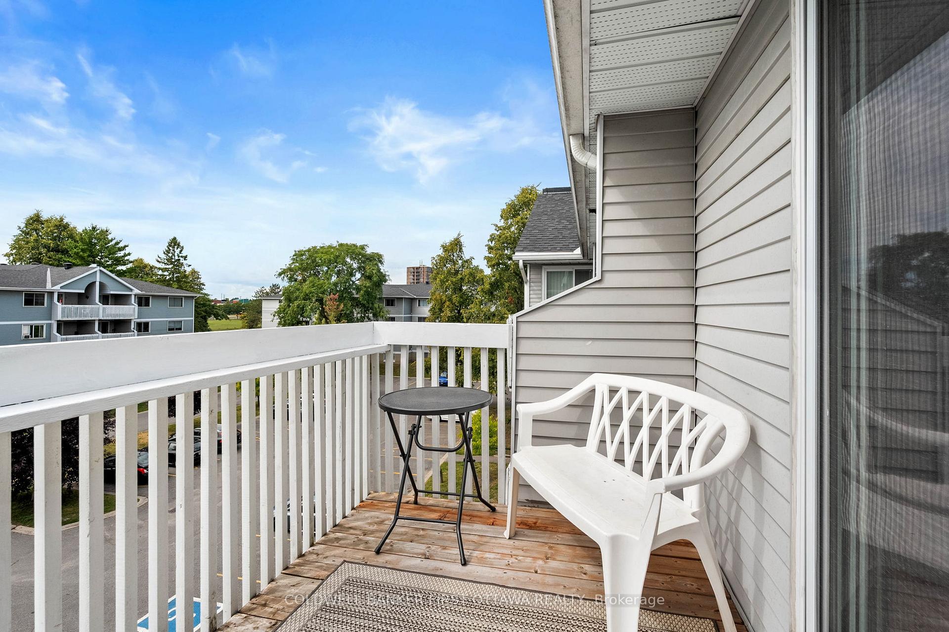 Photo 21 of Unit 400, 216 Viewmount Drive, Ottawa, Borden Farm/Stewart Farm/Carleton Heights/Parkwood Hills — HOMEH