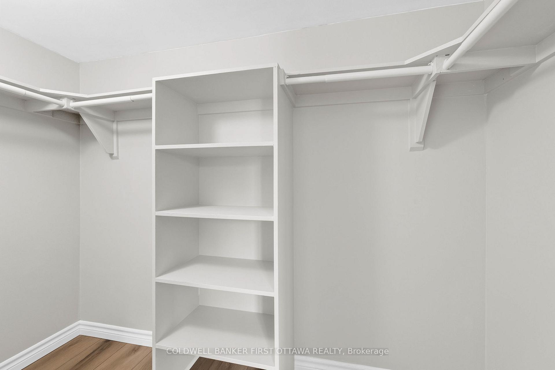 Photo 27 of Unit 400, 216 Viewmount Drive, Ottawa, Borden Farm/Stewart Farm/Carleton Heights/Parkwood Hills — HOMEH