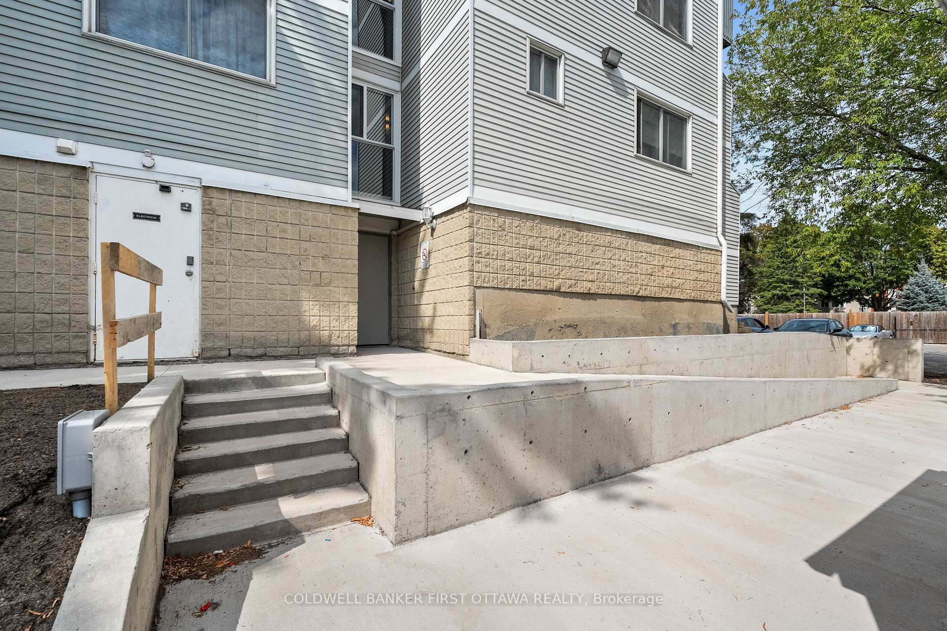 Photo 32 of Unit 400, 216 Viewmount Drive, Ottawa, Borden Farm/Stewart Farm/Carleton Heights/Parkwood Hills — HOMEH