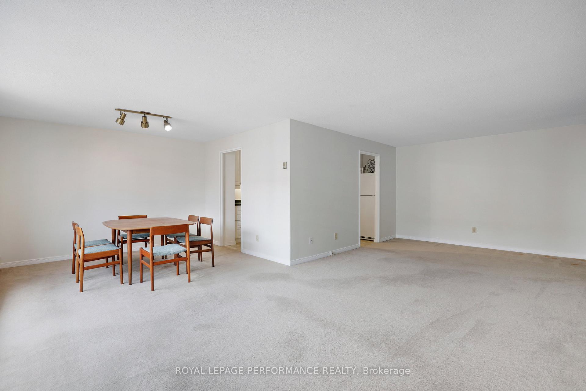 Photo 7 of Unit 802, 1465 Baseline Road, Ottawa, Copeland Park — HOMEH