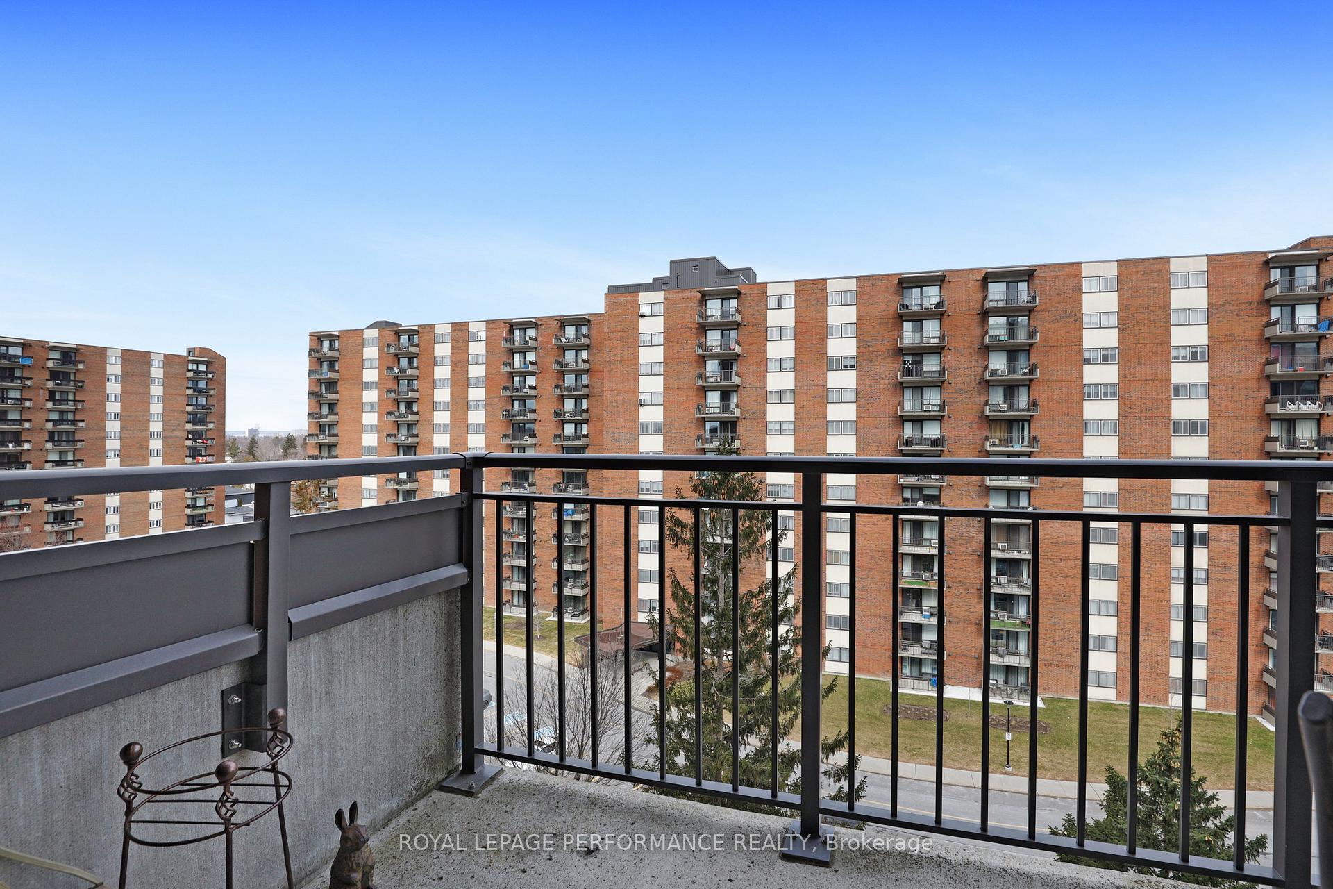 Photo 11 of Unit 802, 1465 Baseline Road, Ottawa, Copeland Park — HOMEH