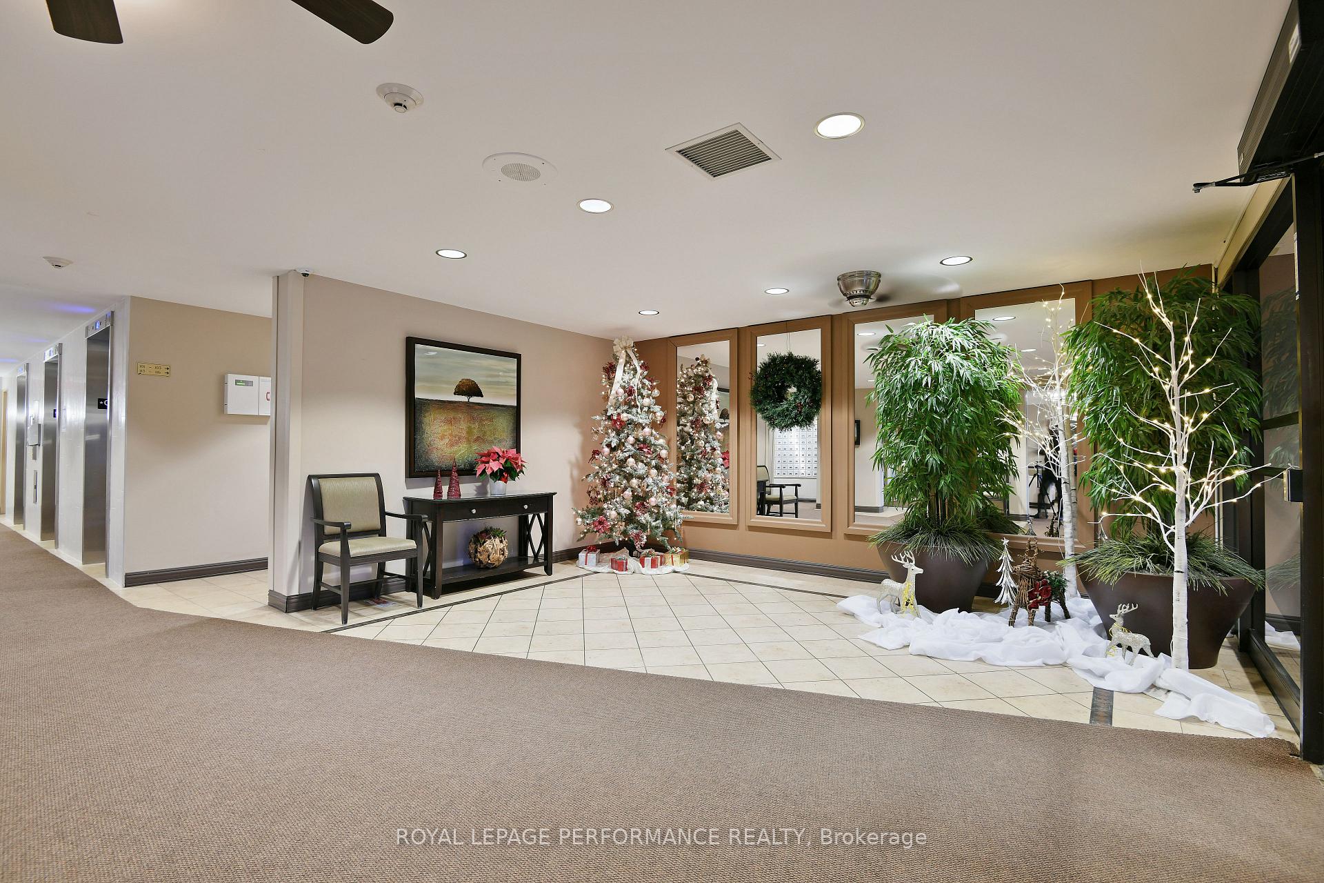 Photo 26 of Unit 802, 1465 Baseline Road, Ottawa, Copeland Park — HOMEH