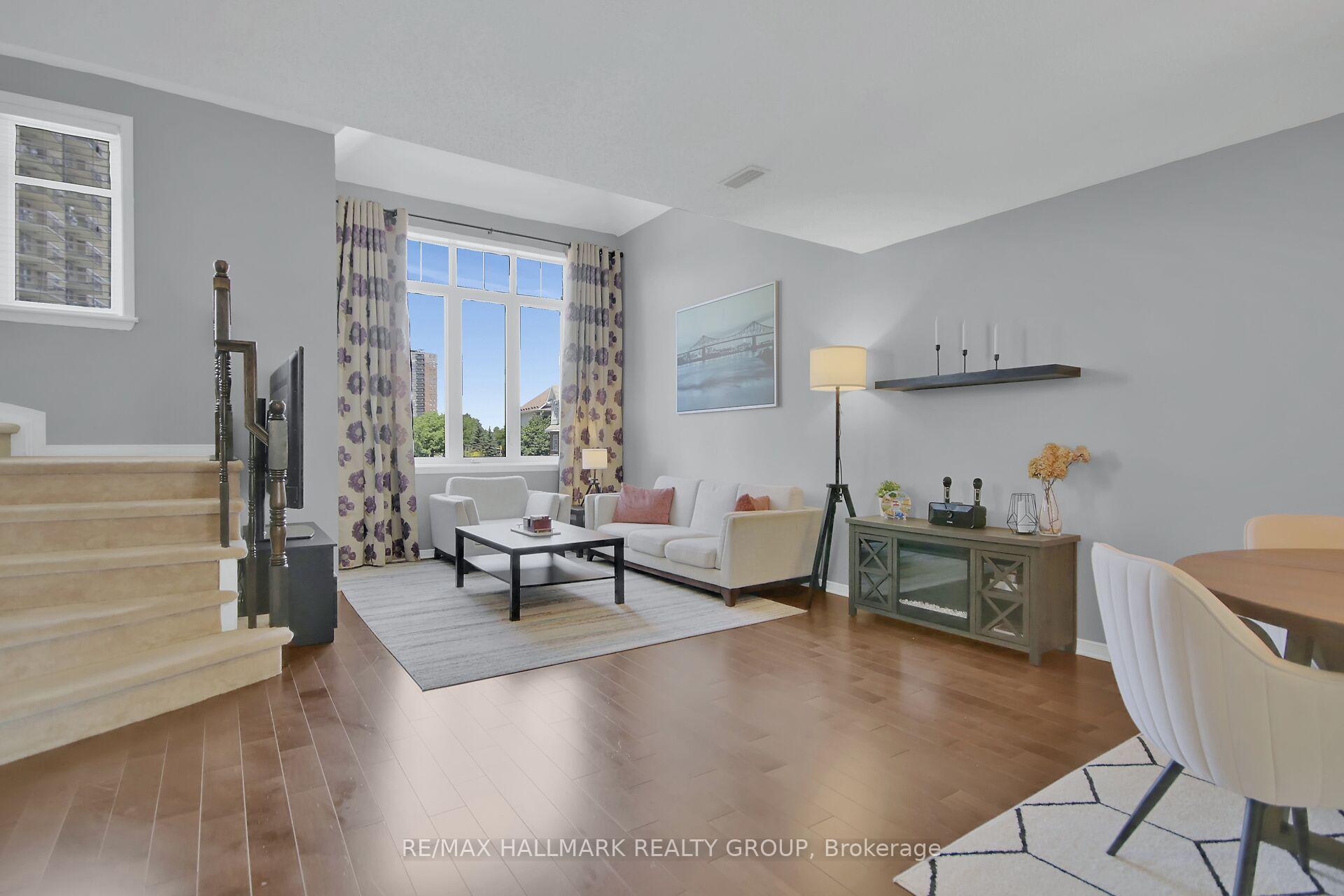Photo 6 of Unit 9, 671 Reardon Private, Ottawa, Heron Gate/Industrial Park — HOMEH