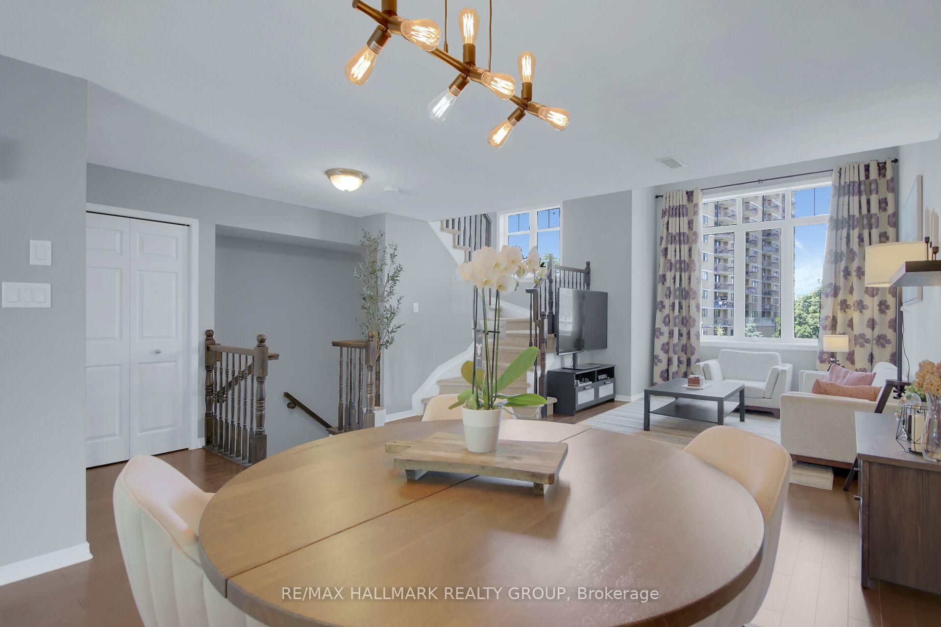 Photo 13 of Unit 9, 671 Reardon Private, Ottawa, Heron Gate/Industrial Park — HOMEH