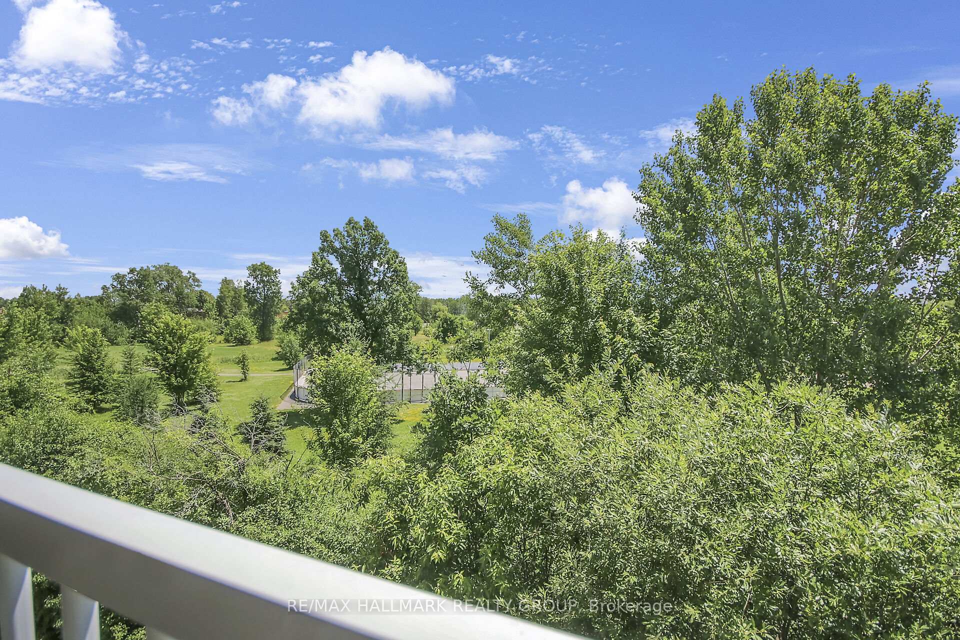 Photo 17 of Unit 9, 671 Reardon Private, Ottawa, Heron Gate/Industrial Park — HOMEH
