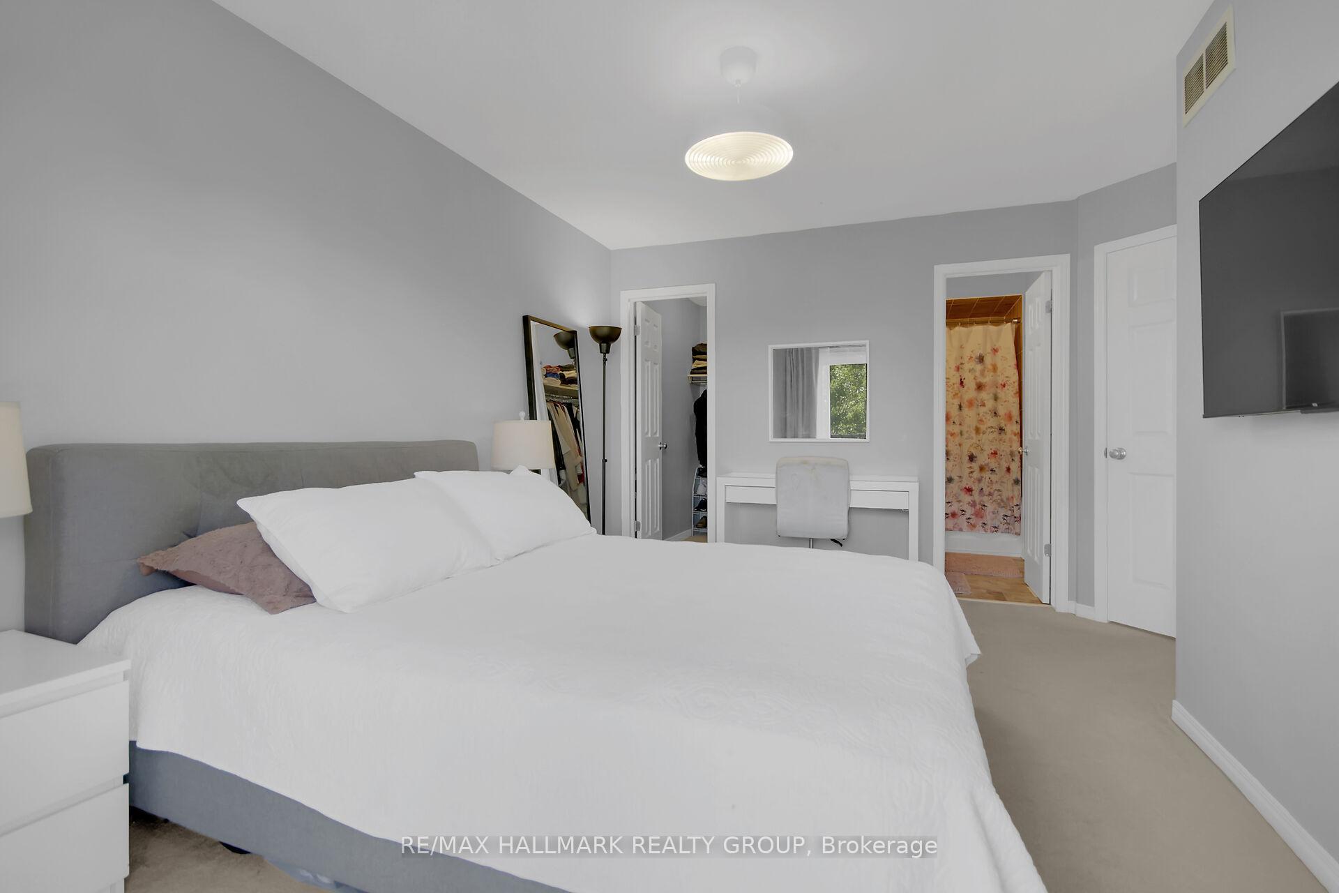 Photo 25 of Unit 9, 671 Reardon Private, Ottawa, Heron Gate/Industrial Park — HOMEH
