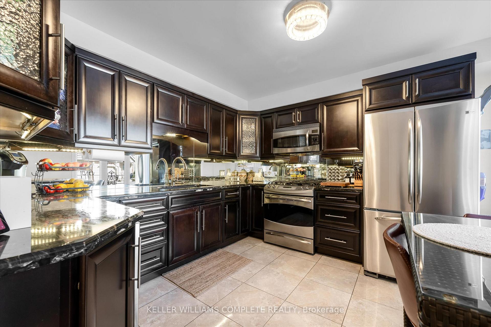 Photo 26 of Unit 14, 286 Hamilton Drive, Hamilton, Ancaster — HOMEH