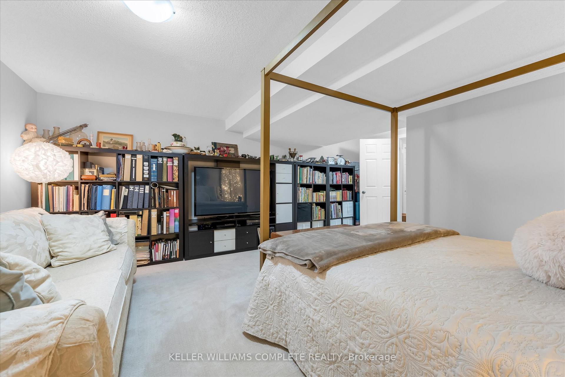Photo 61 of Unit 14, 286 Hamilton Drive, Hamilton, Ancaster — HOMEH