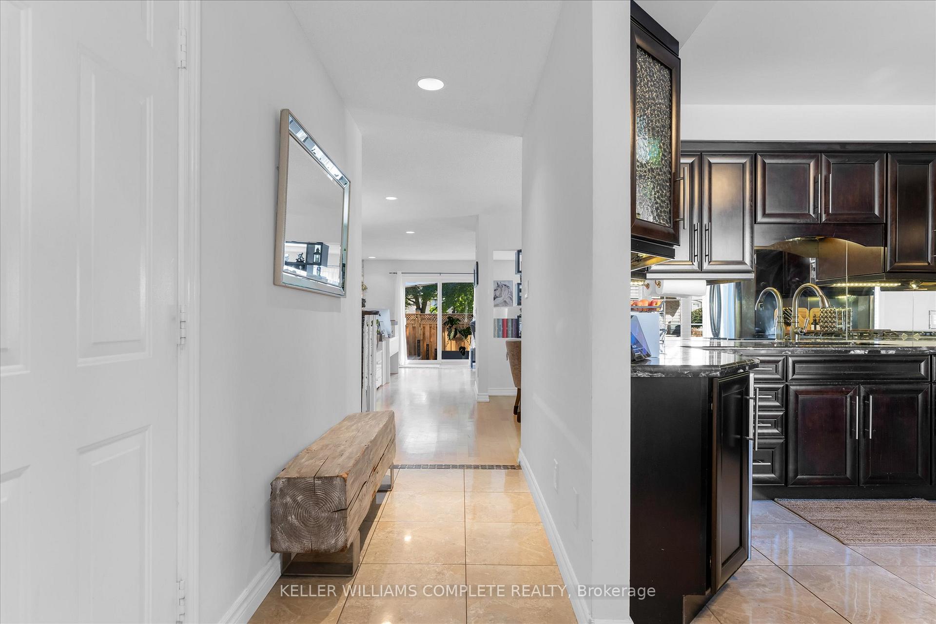 Photo 6 of Unit 14, 286 Hamilton Drive, Hamilton, Ancaster — HOMEH
