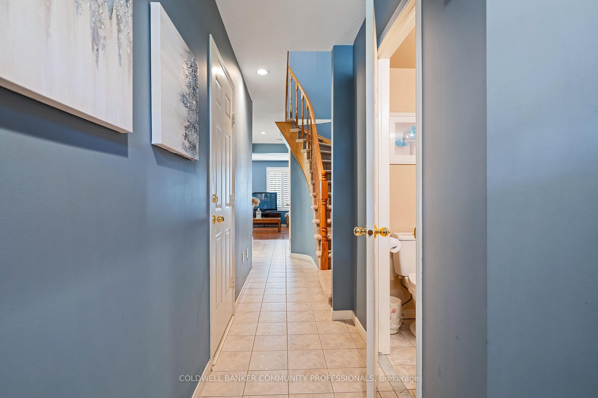 Photo 4 of Unit 14, 1809 Upper Wentworth Street, Hamilton, Chappel — HOMEH