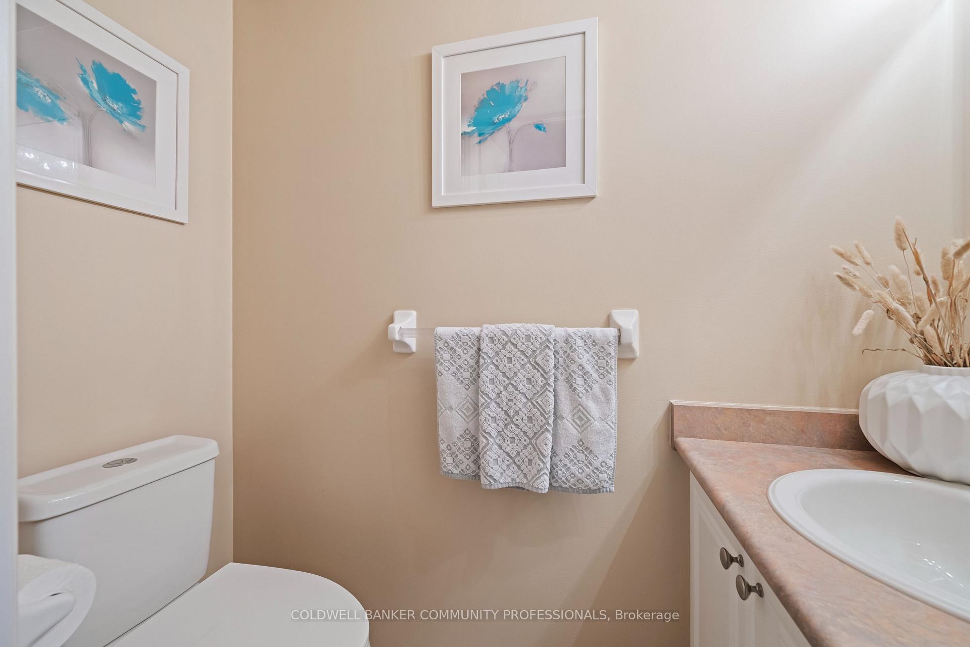 Photo 6 of Unit 14, 1809 Upper Wentworth Street, Hamilton, Chappel — HOMEH