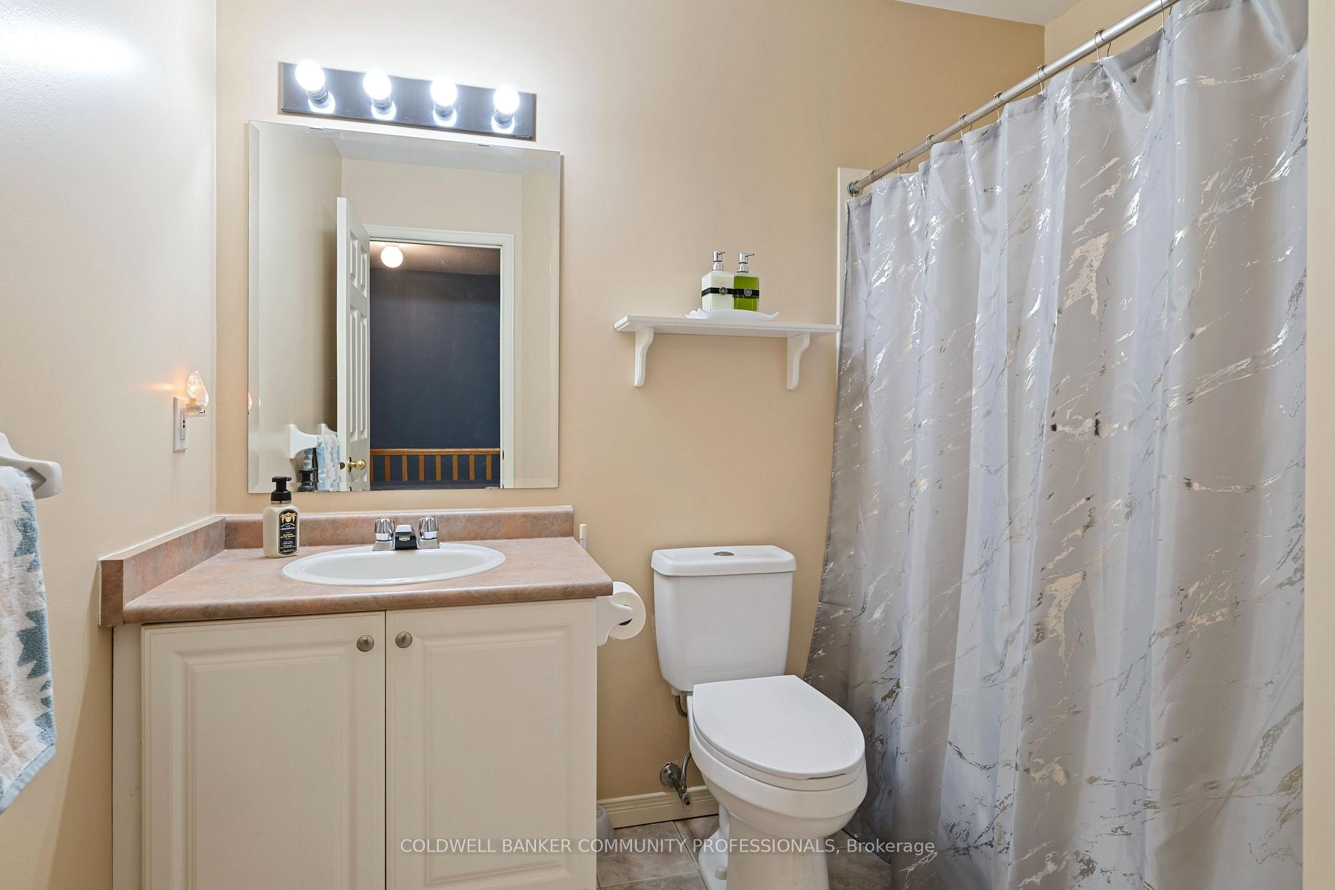 Photo 25 of Unit 14, 1809 Upper Wentworth Street, Hamilton, Chappel — HOMEH