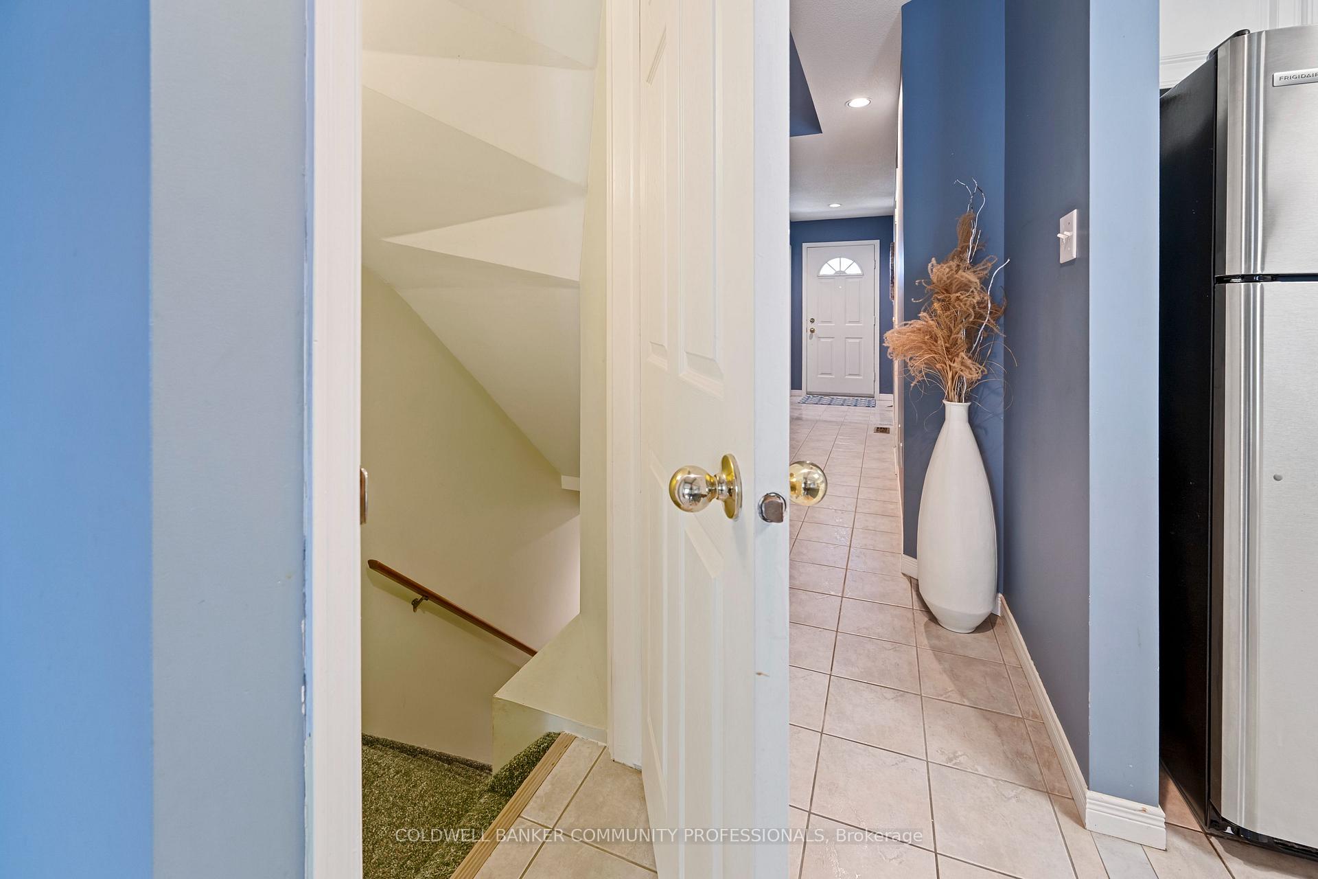 Photo 26 of Unit 14, 1809 Upper Wentworth Street, Hamilton, Chappel — HOMEH