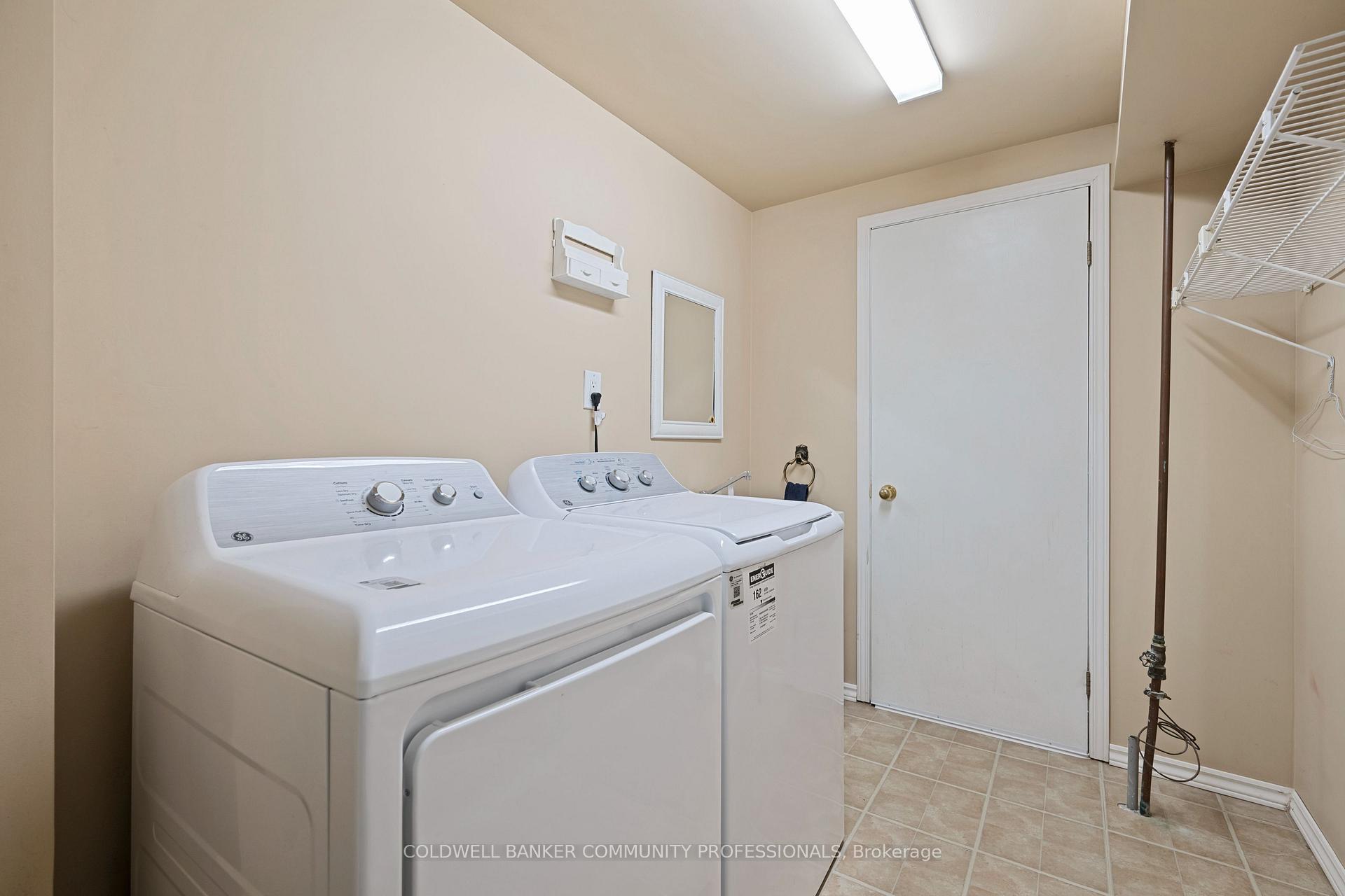 Photo 29 of Unit 14, 1809 Upper Wentworth Street, Hamilton, Chappel — HOMEH