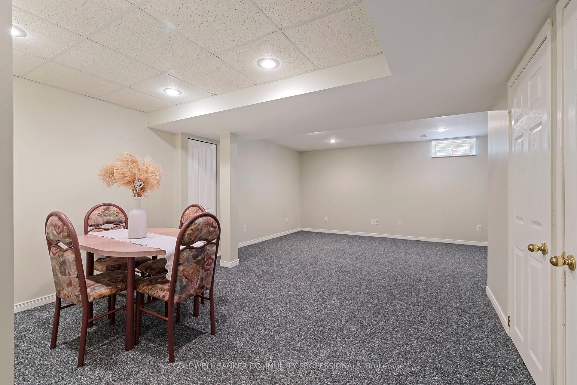 Photo 30 of Unit 14, 1809 Upper Wentworth Street, Hamilton, Chappel — HOMEH