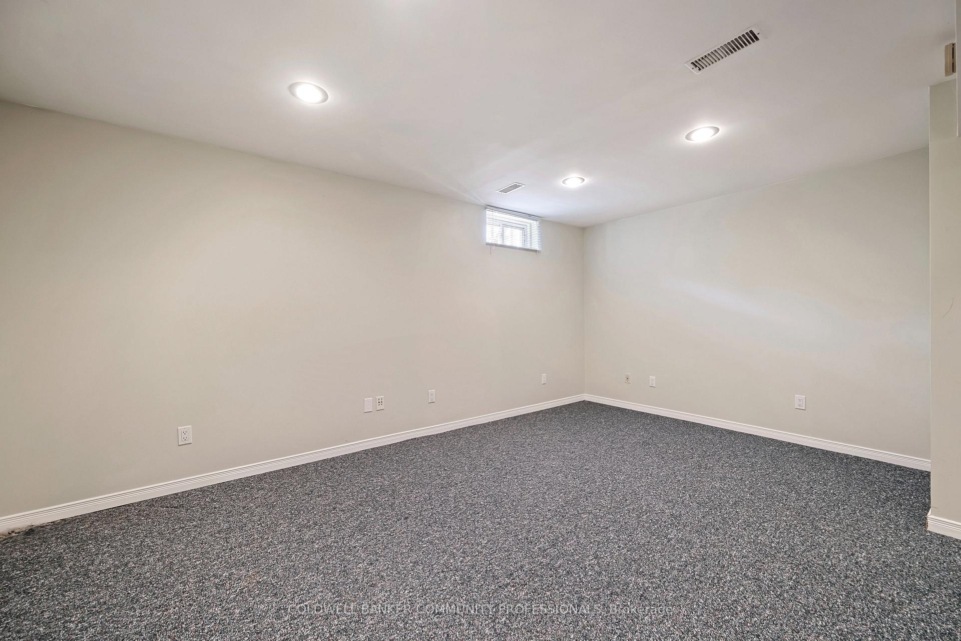 Photo 32 of Unit 14, 1809 Upper Wentworth Street, Hamilton, Chappel — HOMEH