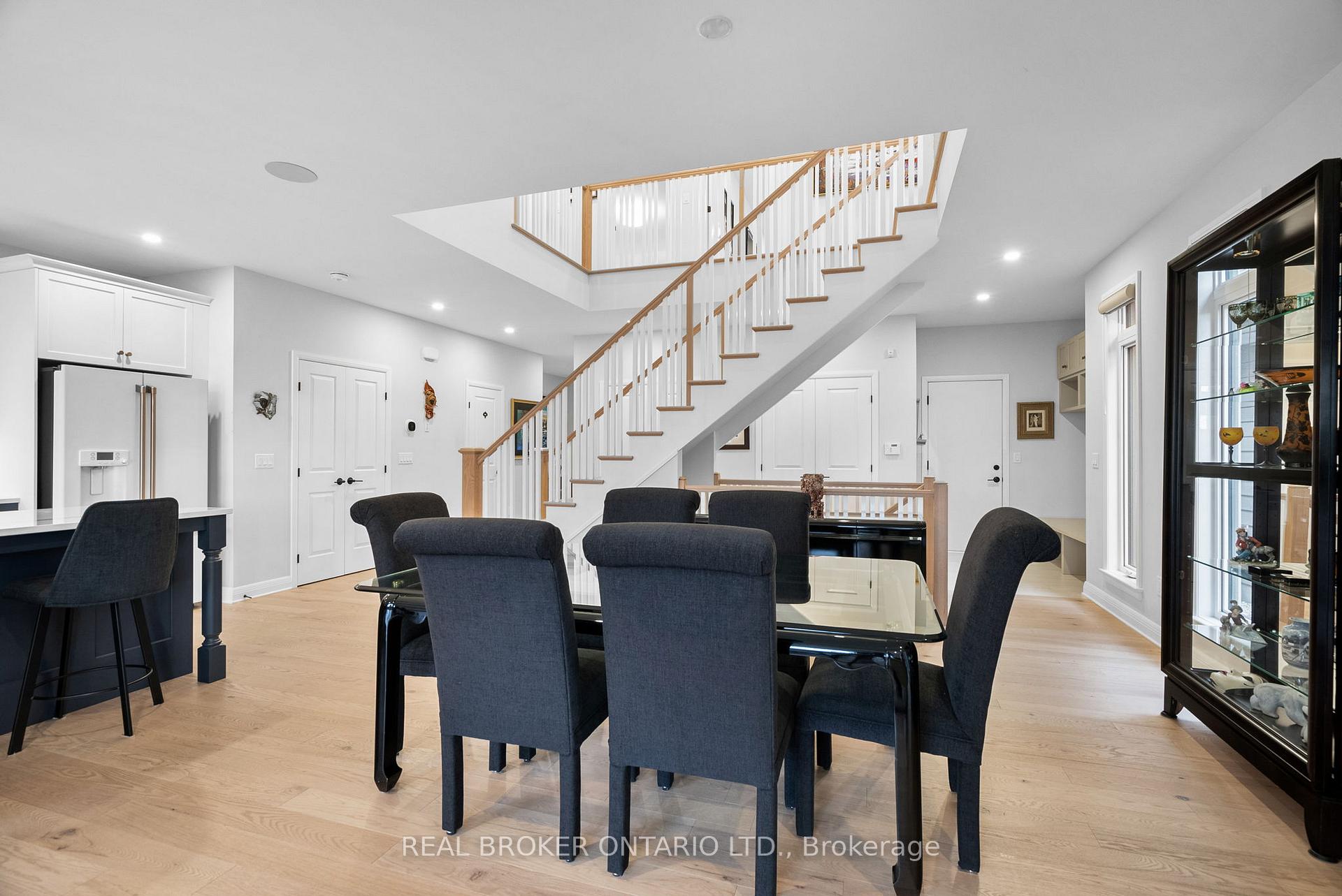 Photo 24 of 62 Stanhope Court, Ottawa, Barrhaven - Stonebridge — HOMEH
